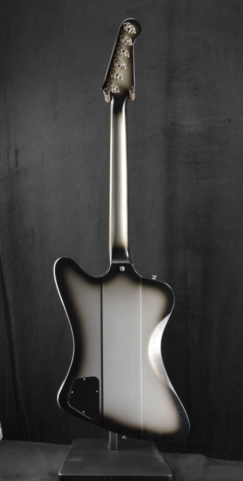 Gibson Firebird V 1_GG-426_000_1600_2000_Gibson.