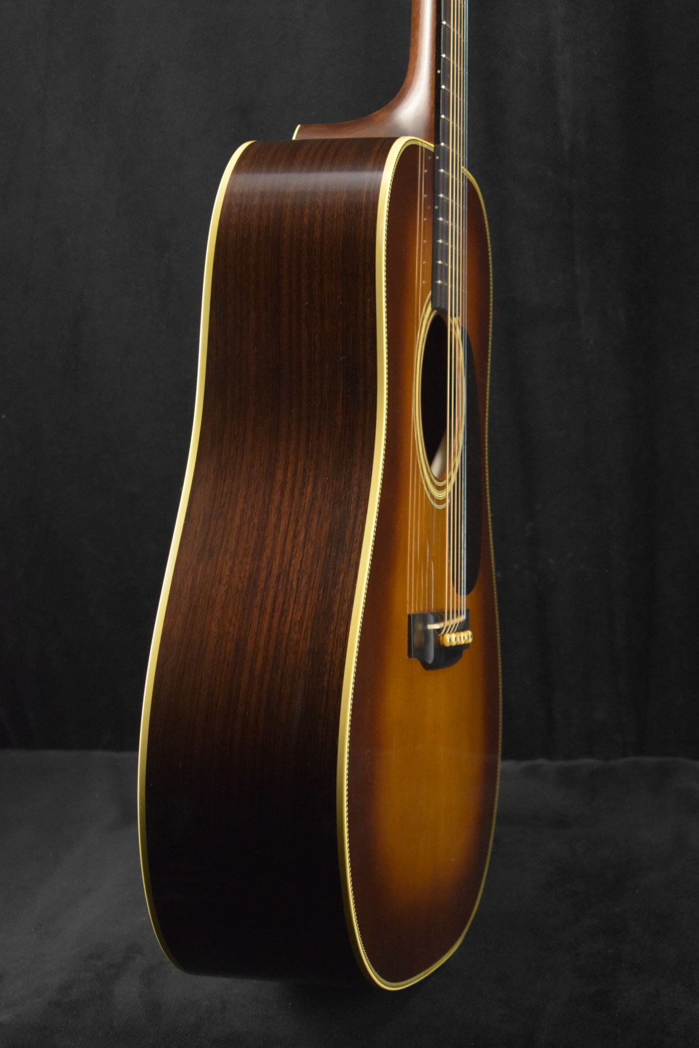 Martin Martin Custom Shop D-28 Authentic 1937 Stage 1 Aging Ambertone