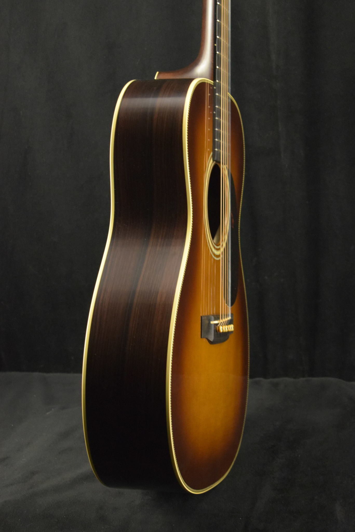 Martin Martin Custom Shop 000-28 Authentic 1937 Stage 1 Aging Ambertone