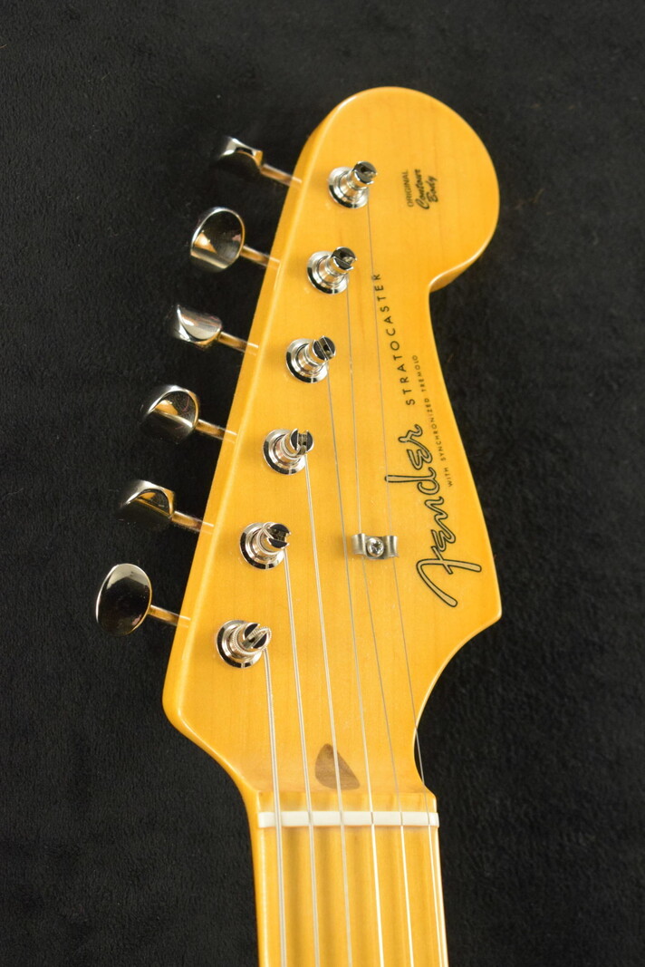 Fender Fender American Vintage II 1957 Stratocaster 2-Color Sunburst Maple Fingerboard