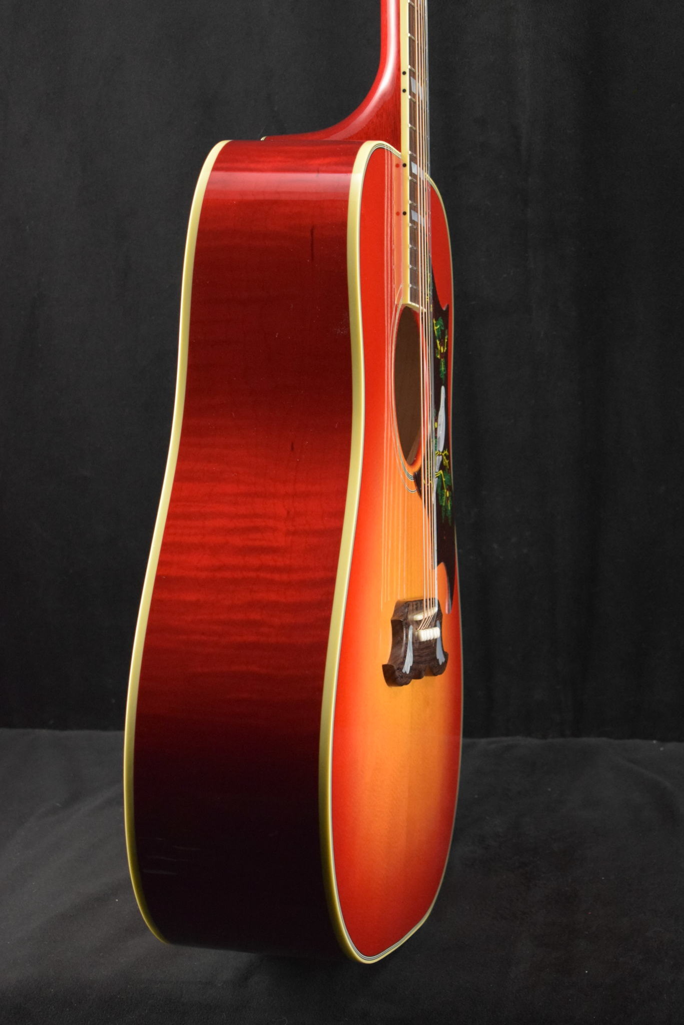 Gibson Dove Original Vintage Cherry Sunburst - Fuller's Guitar