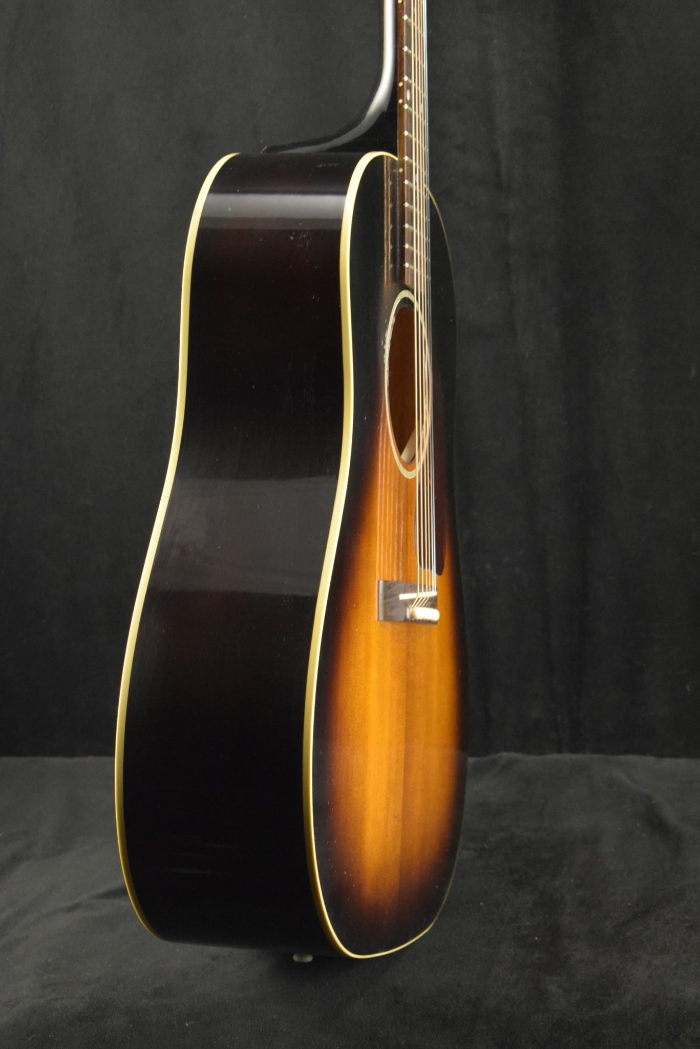 【スーパーセール】 Banner 1942 Lab Murphy Gibson J-45 Light Sunburst Vintage ギター