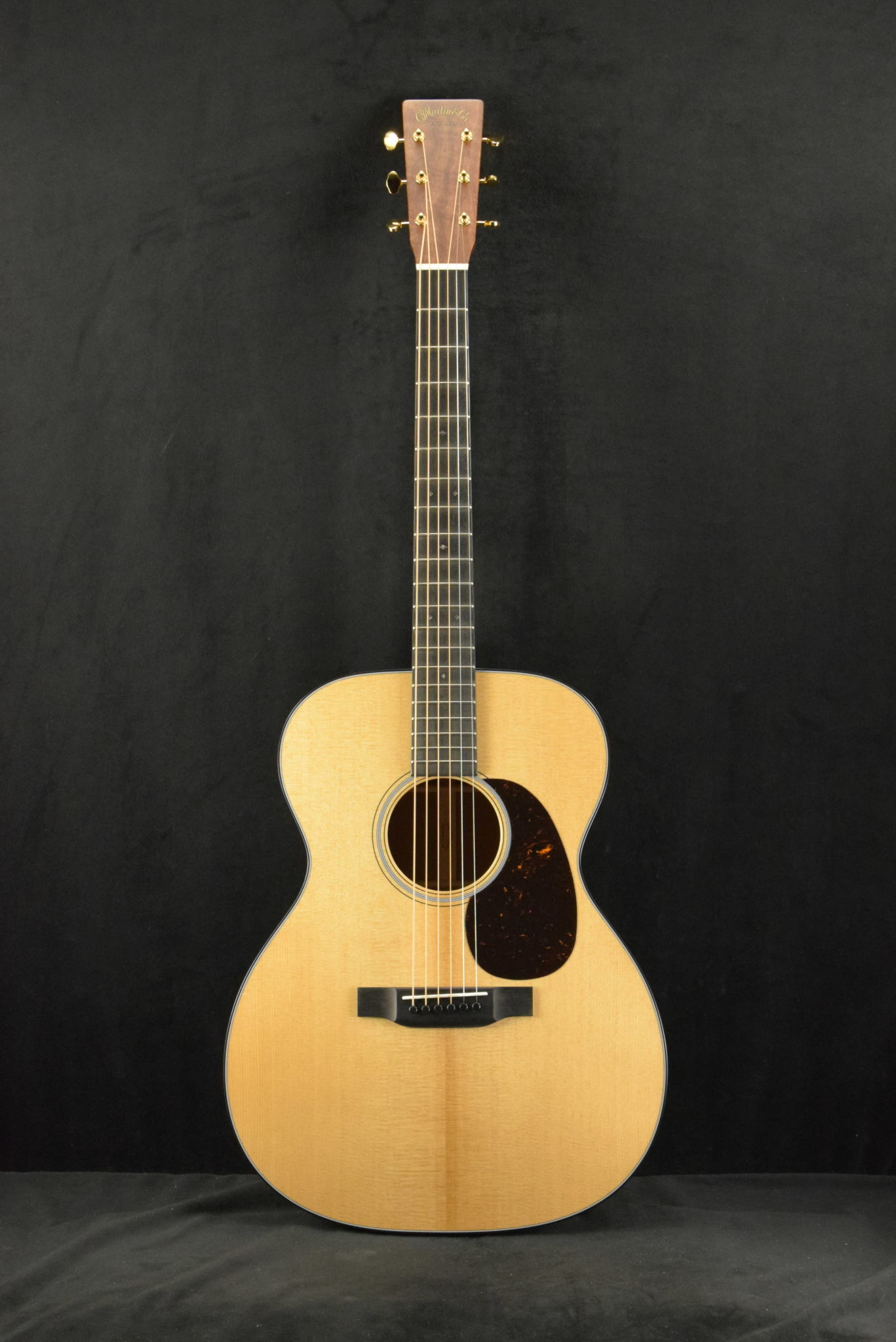 Martin Martin Custom Shop 000 Sitka Spruce VTS Quilted Pommele Sapele Natural