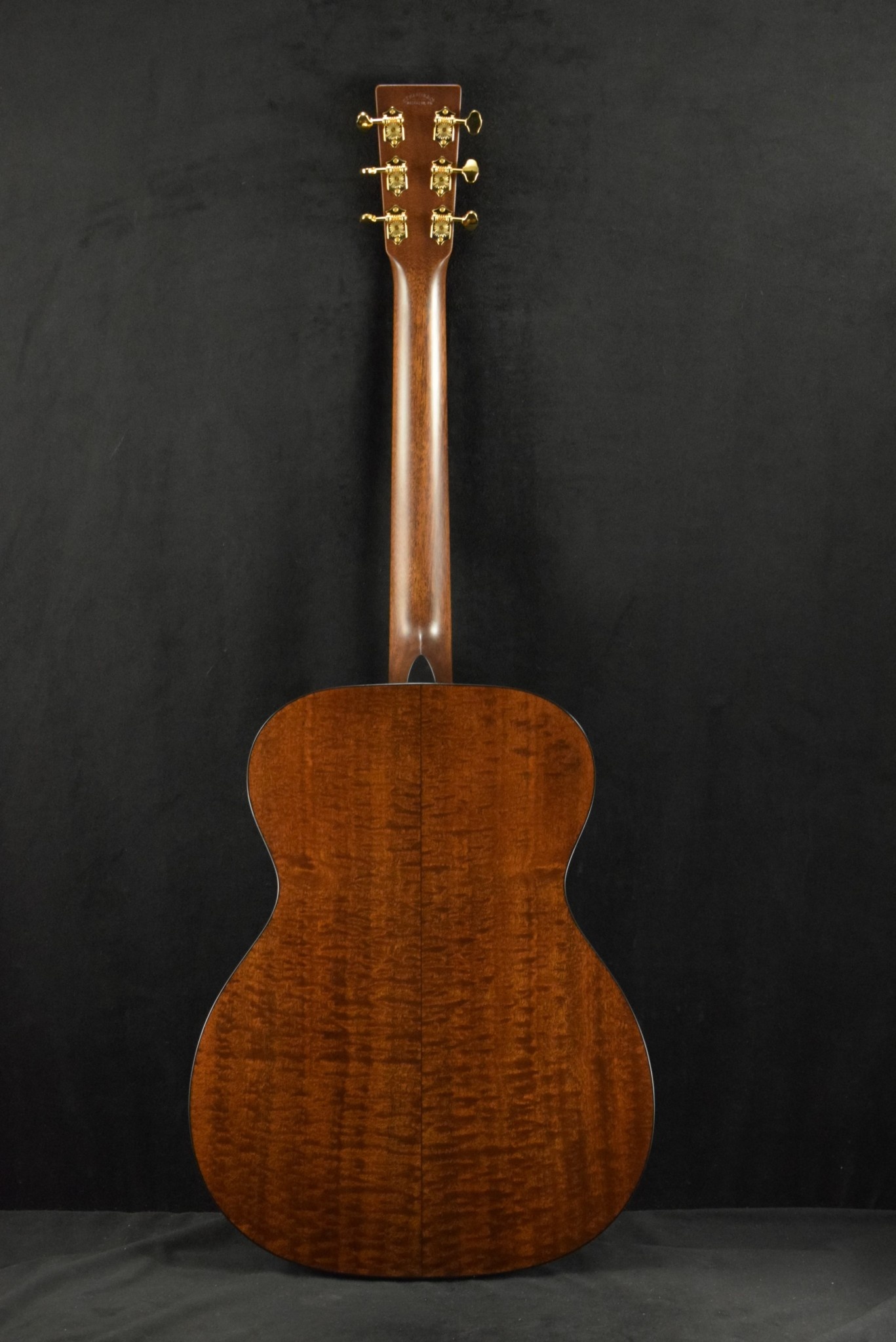 Martin Martin Custom Shop 000 Sitka Spruce VTS Quilted Pommele Sapele Natural