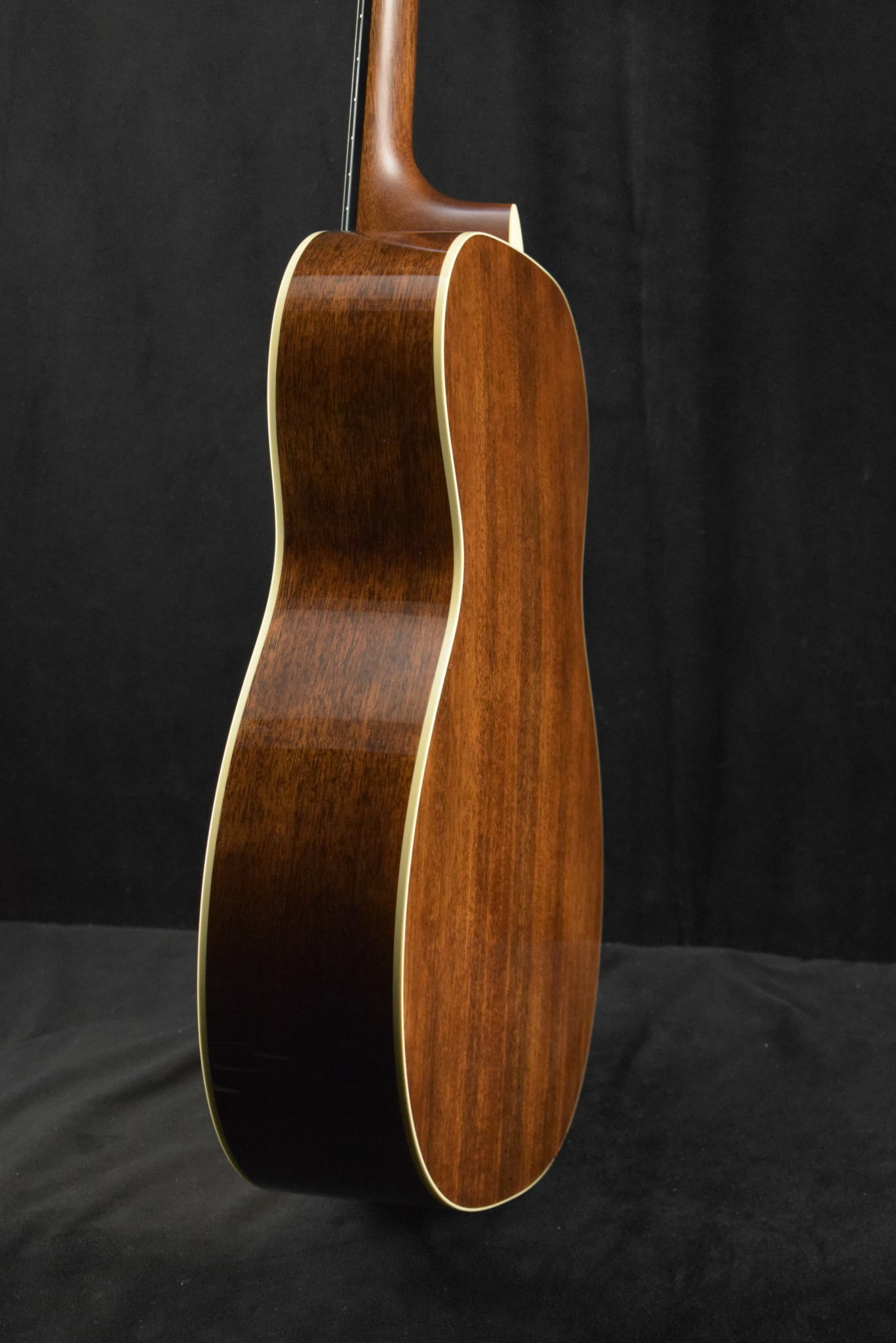 Martin Martin Custom Shop OM Orchestra Model Adirondack Spruce VTS Mahogany Natural