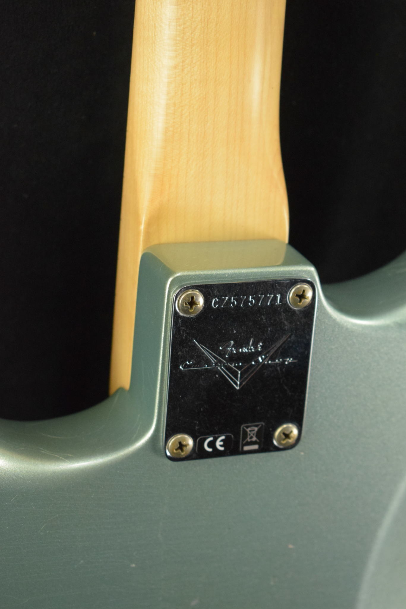 Fender Custom Shop Limited Edition '69 Stratocaster Fender Custom Shop Limited Edition '69 Stratocaster
