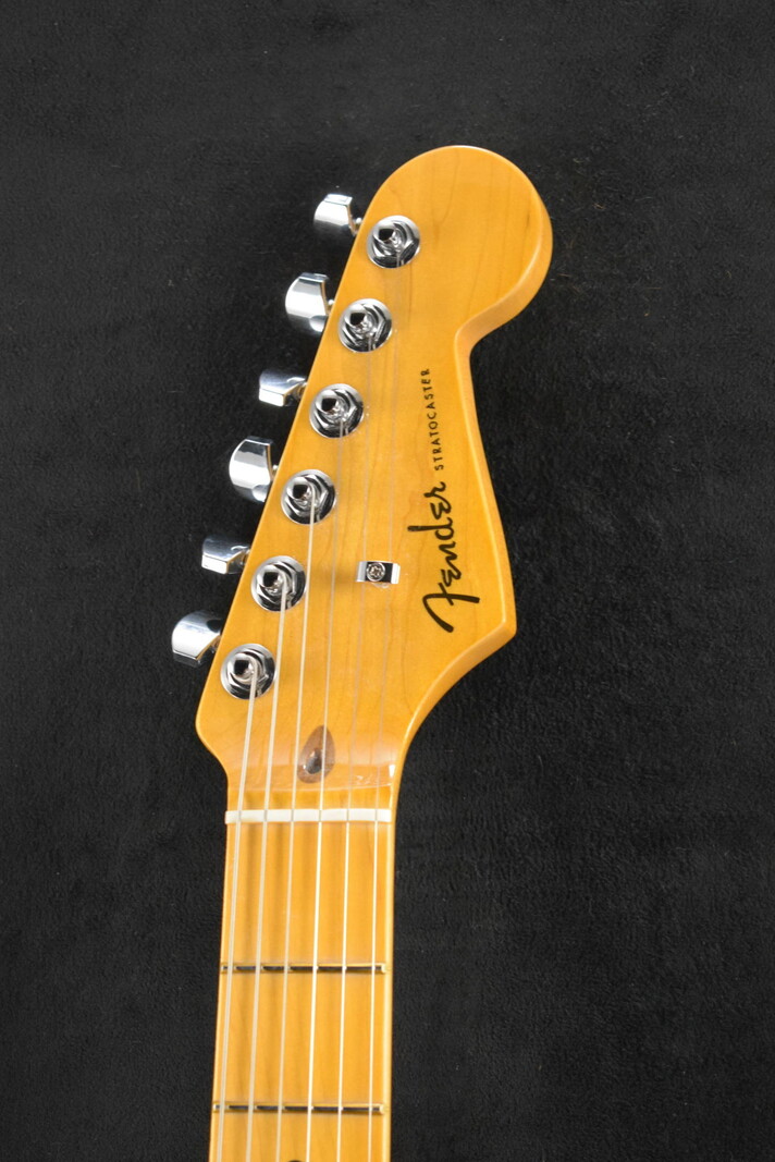 Fender Fender American Ultra Stratocaster HSS Arctic Pearl Maple Fingerboard