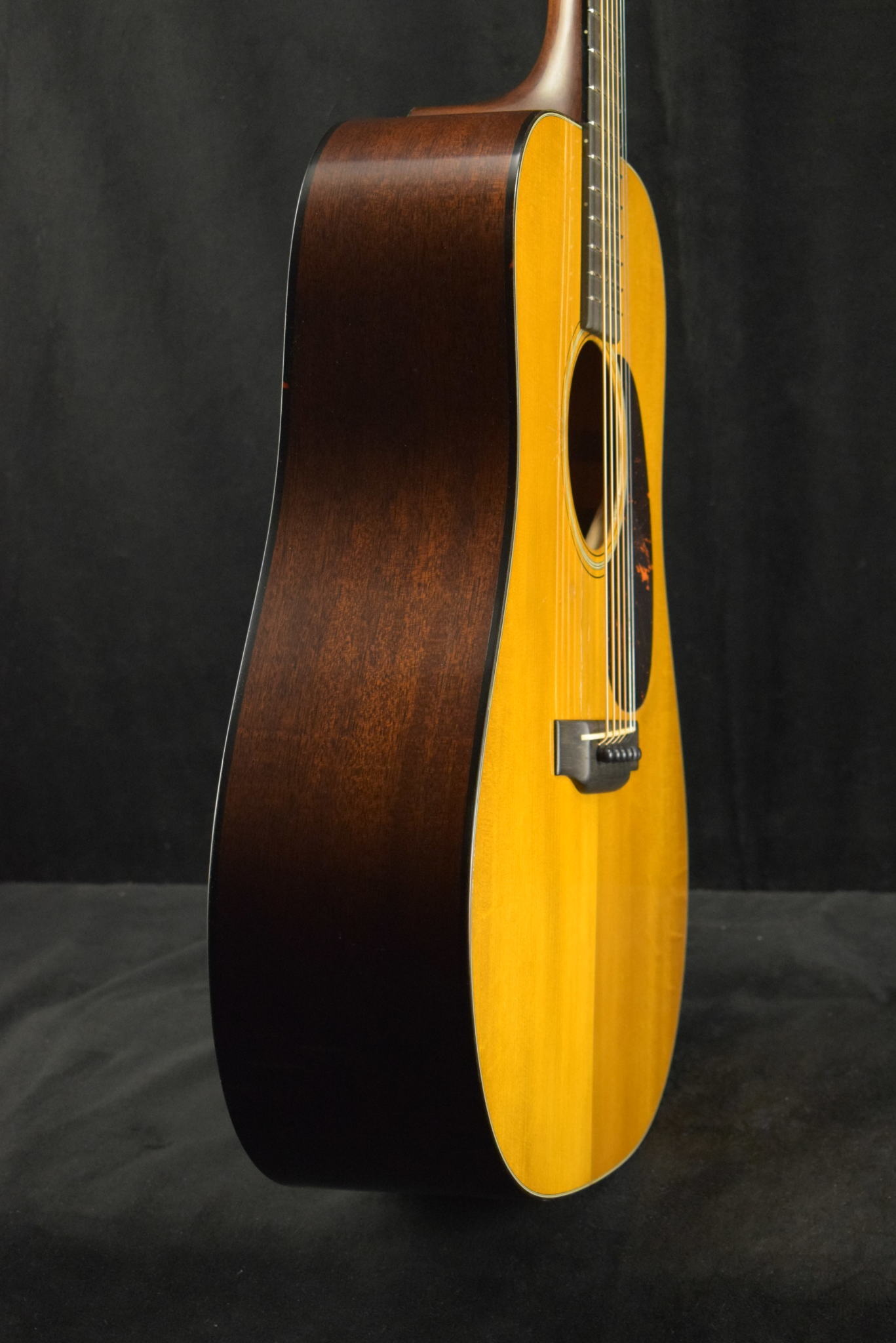 Martin Martin Custom Shop D-18 Authentic 1937 VTS Aged Natural