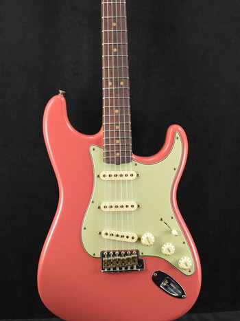 Fender Fender Time Machine '64 Stratocaster Journeyman Relic - Faded Aged Fiesta Red