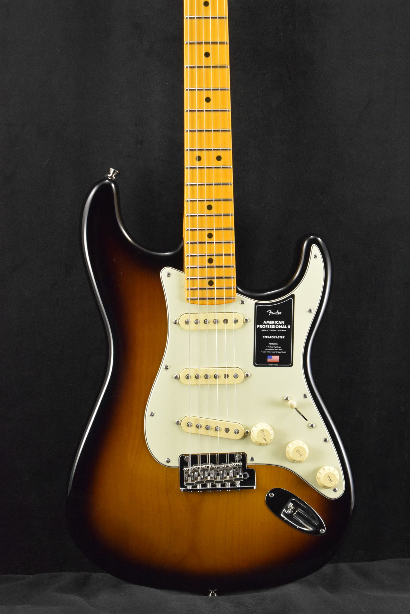 Fender American Professional II Stratocaster Anniversary 2-Color Sunburst  Maple Fingerboard