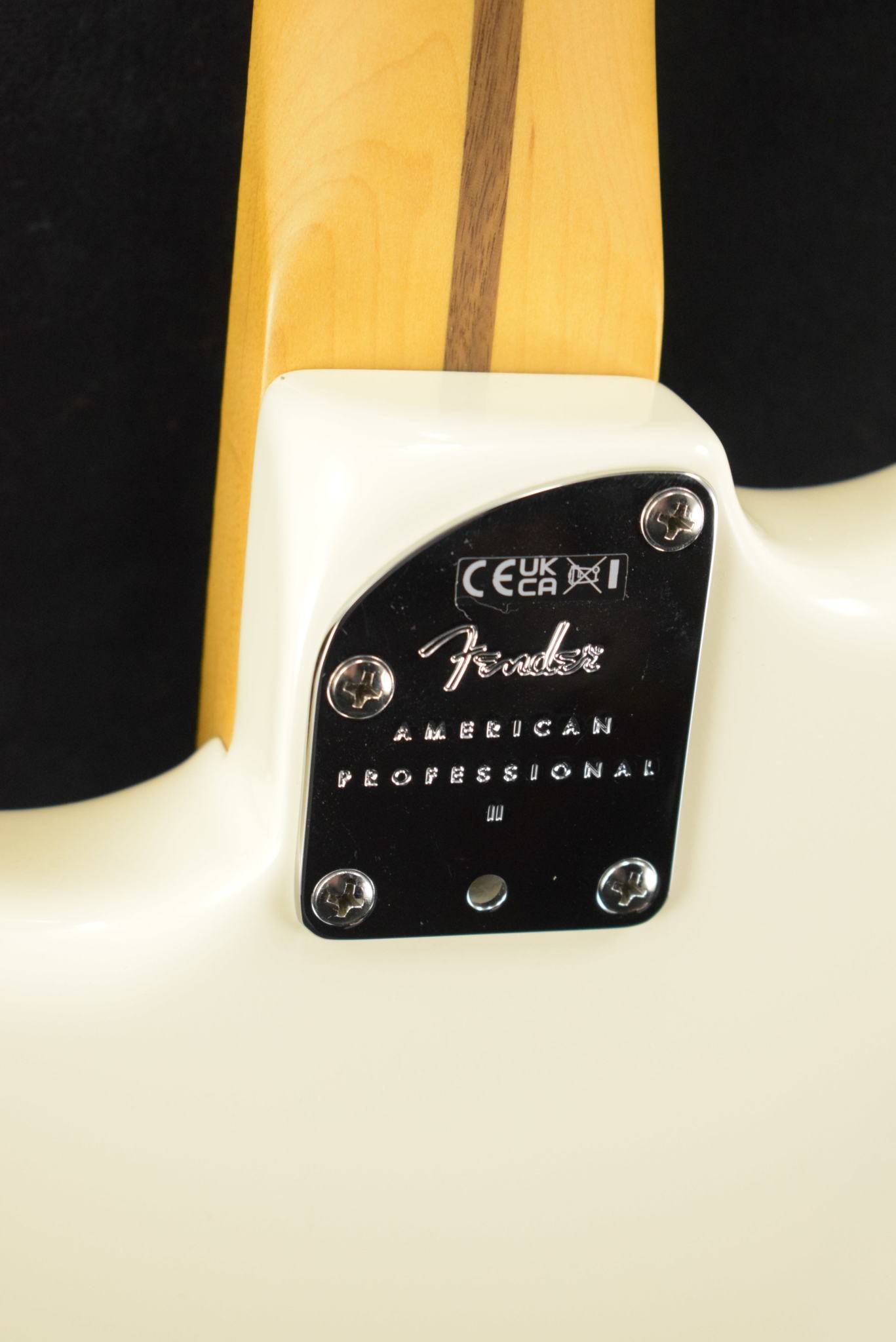 Fender Fender American Professional II Stratocaster HSS Olympic White Maple Fingerboard