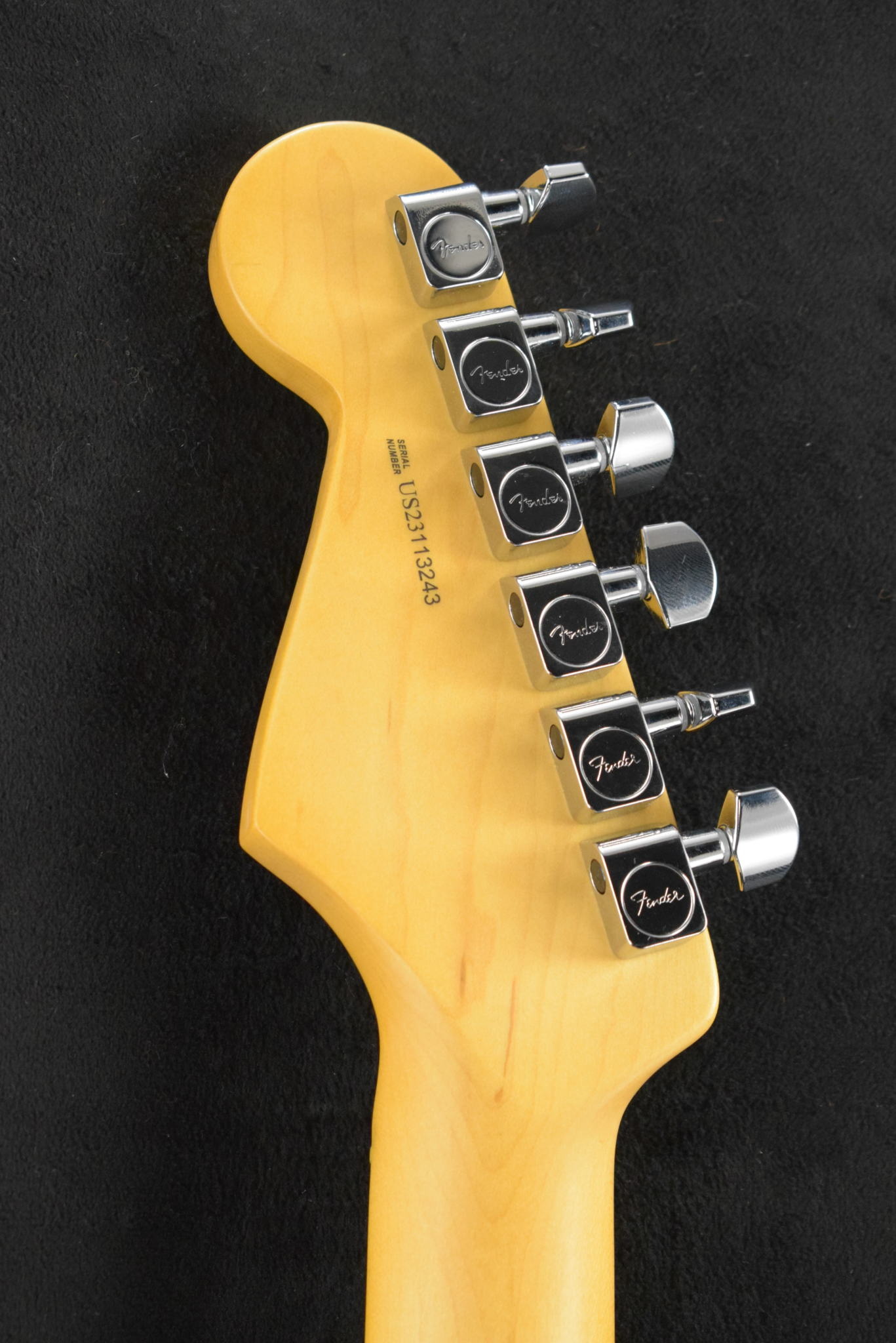 Fender Fender American Professional II Stratocaster HSS Olympic White Maple Fingerboard