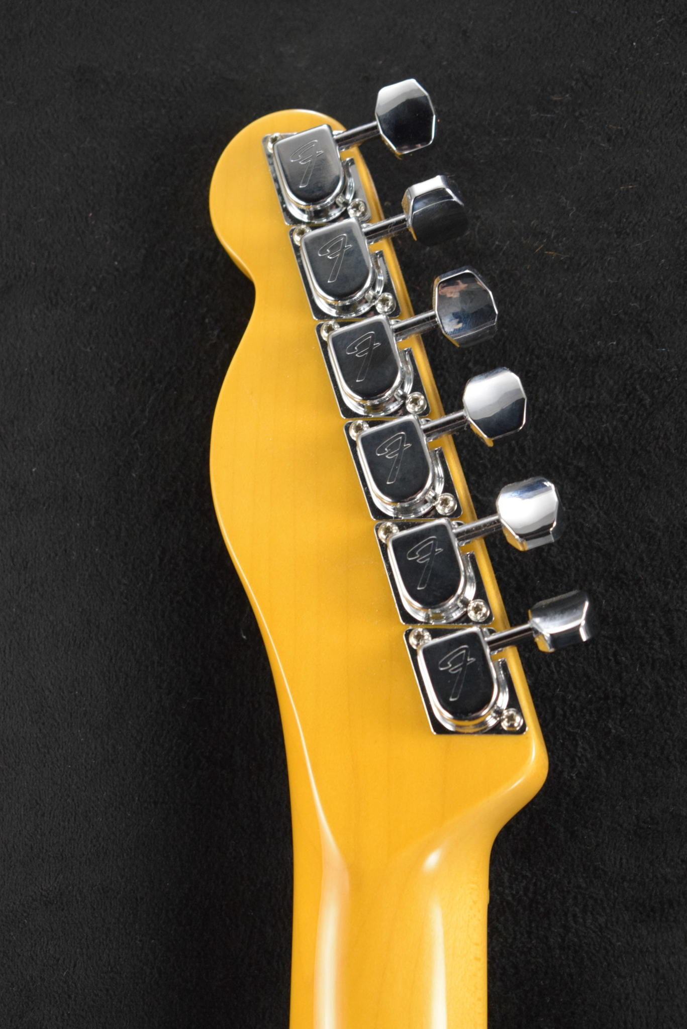 Fender Fender American Vintage II 1972 Telecaster Thinline 3-Color Sunburst Maple Fingerboard