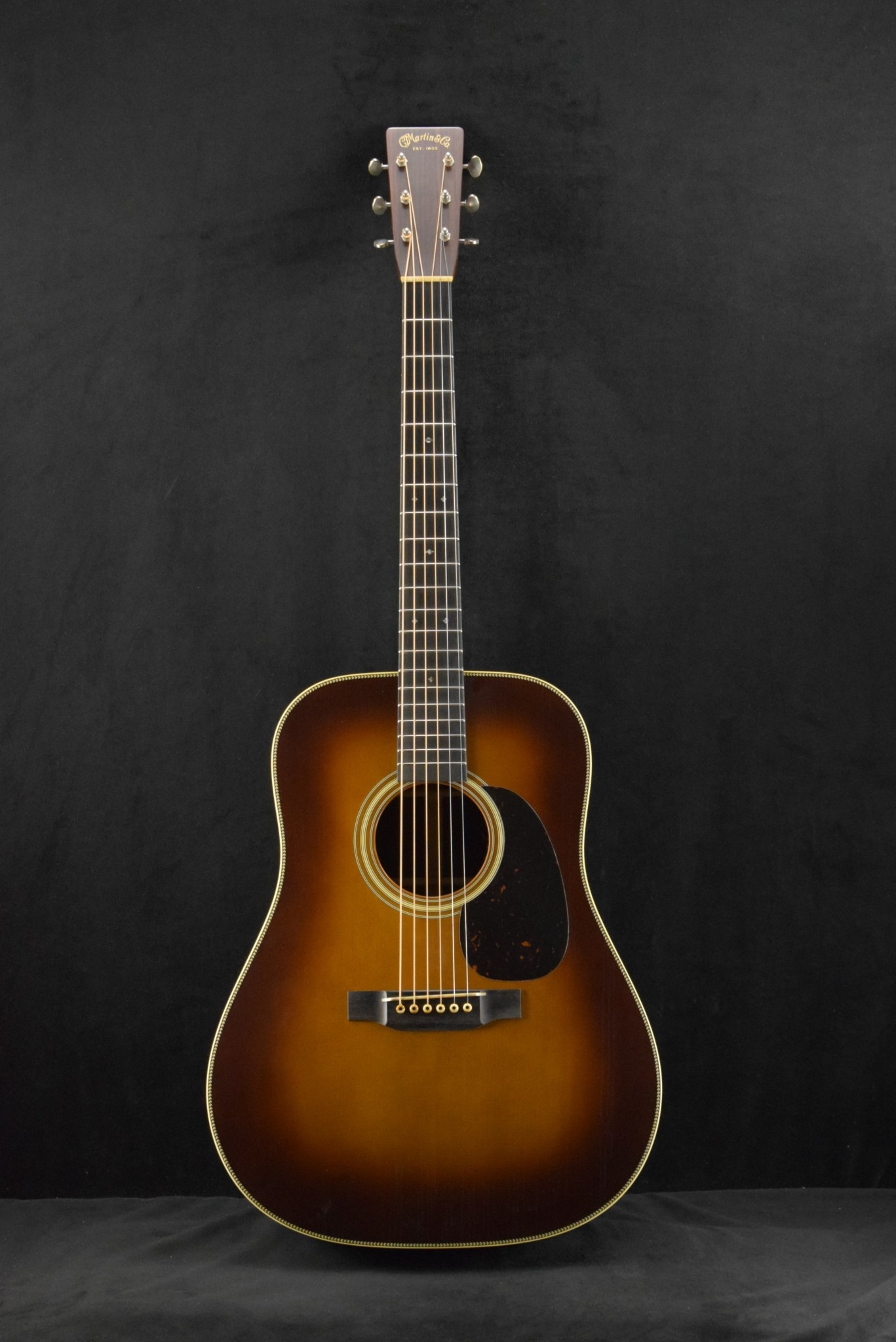 Martin Martin Custom Shop D-28 Authentic 1937 Stage 1 Aging Ambertone