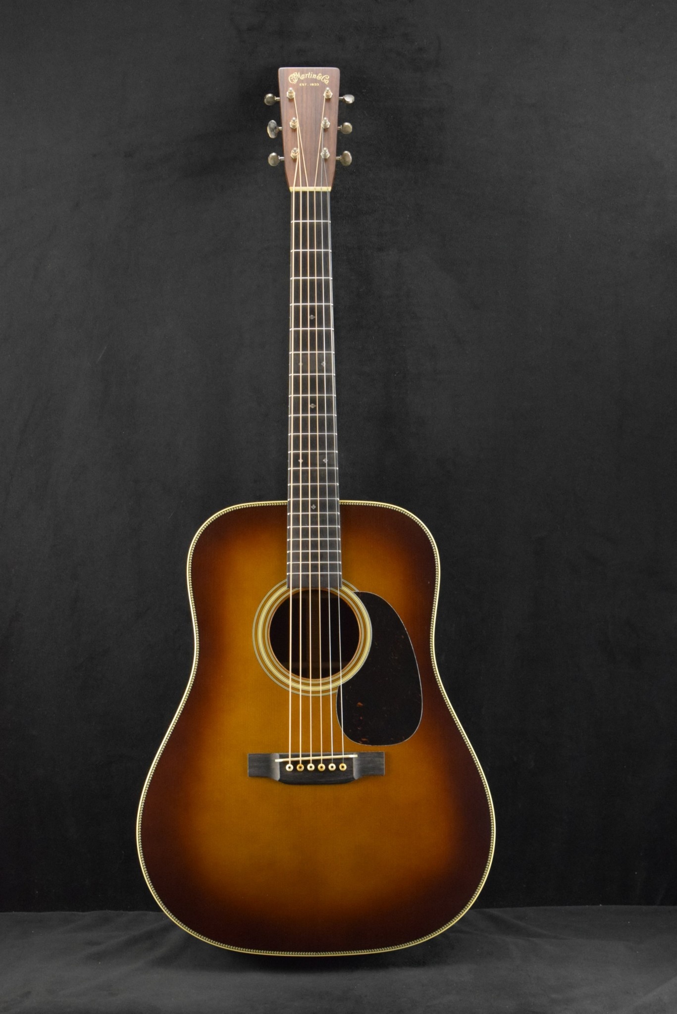 Martin Martin Custom Shop D-28 Authentic 1937 Stage 1 Aging Ambertone