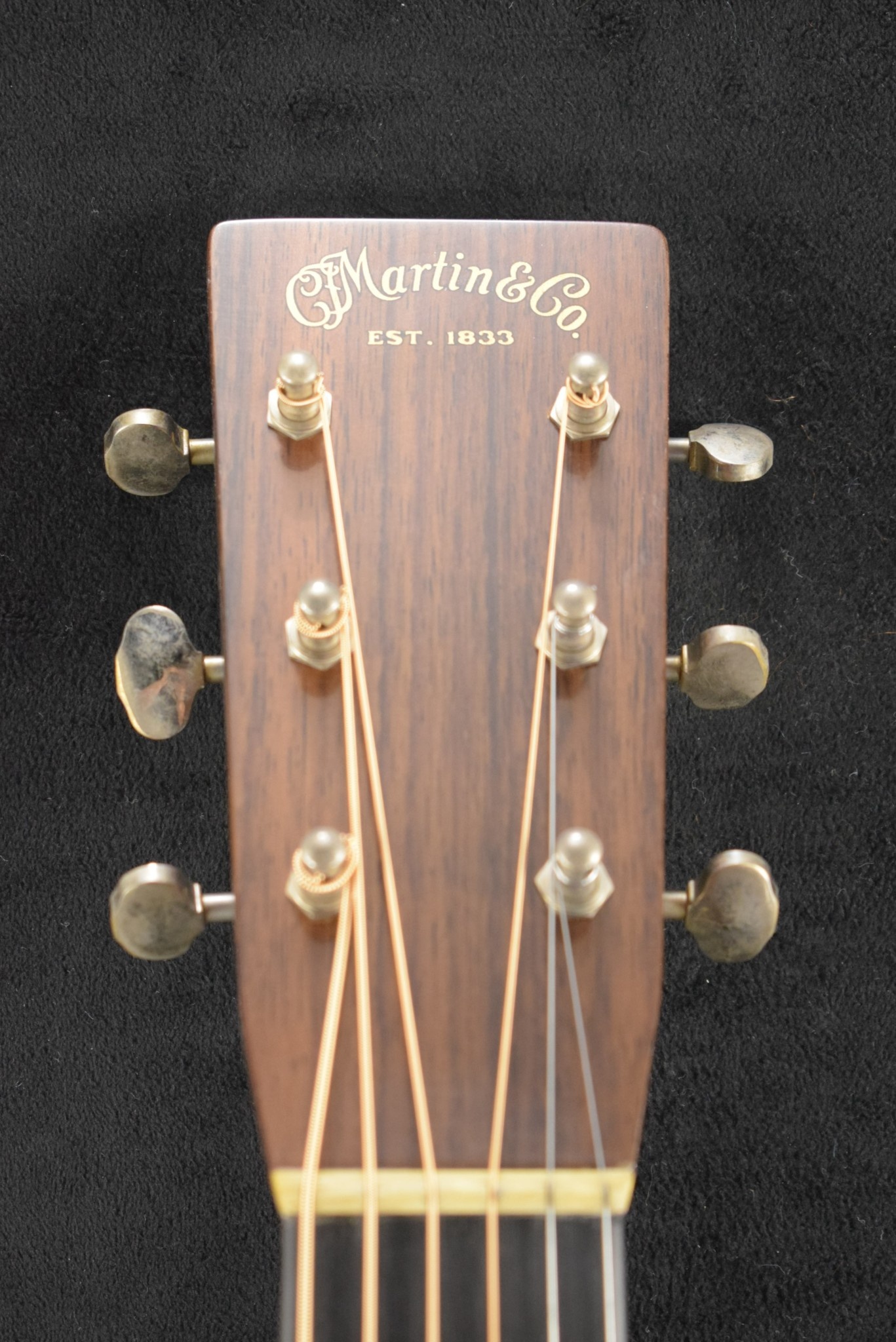 Martin Martin Custom Shop D-28 Authentic 1937 Stage 1 Aging Ambertone