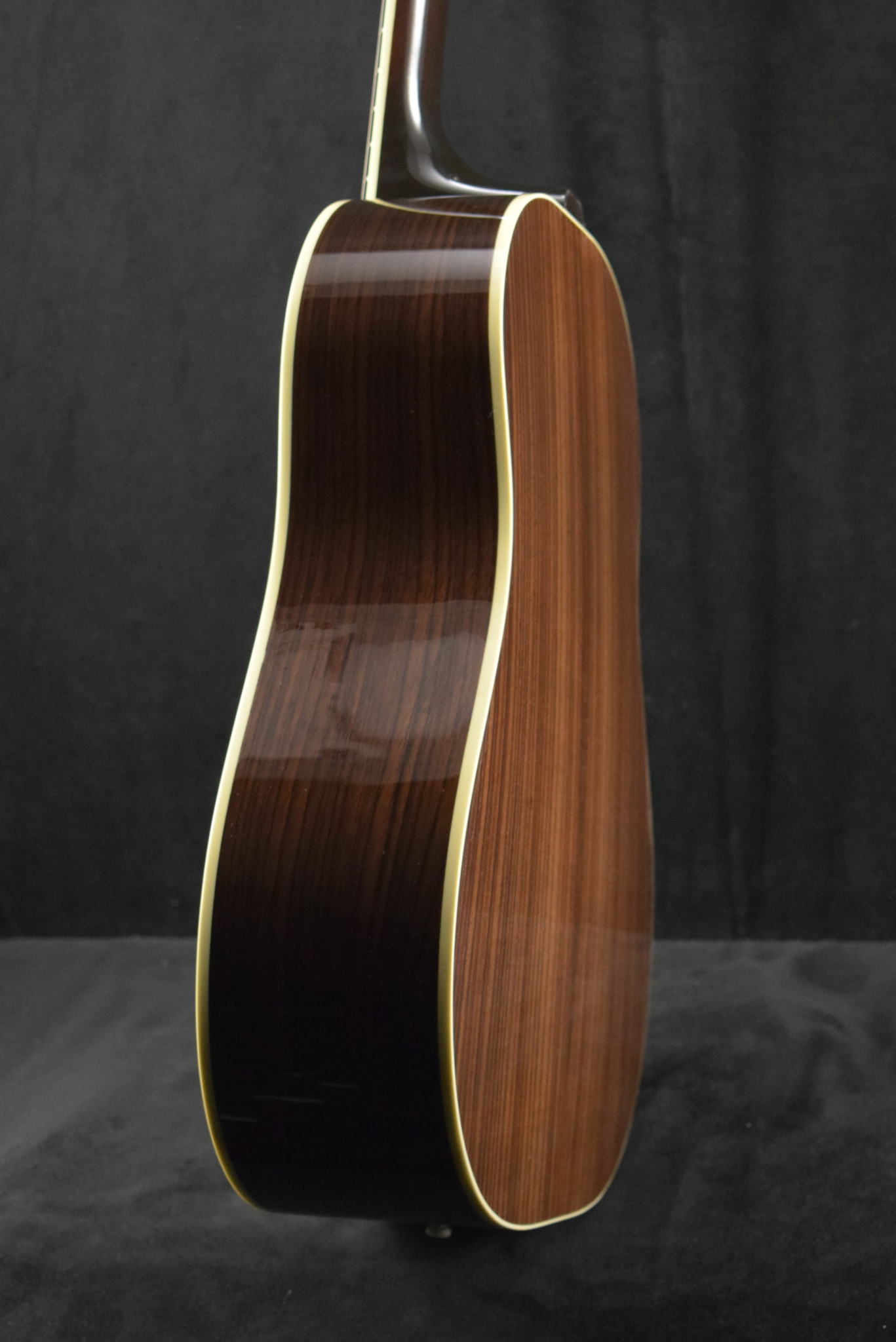 Gibson Gibson Custom Shop Advanced Jumbo Adirondack Red Spruce Top Vintage Sunburst Fuller's Exclusive