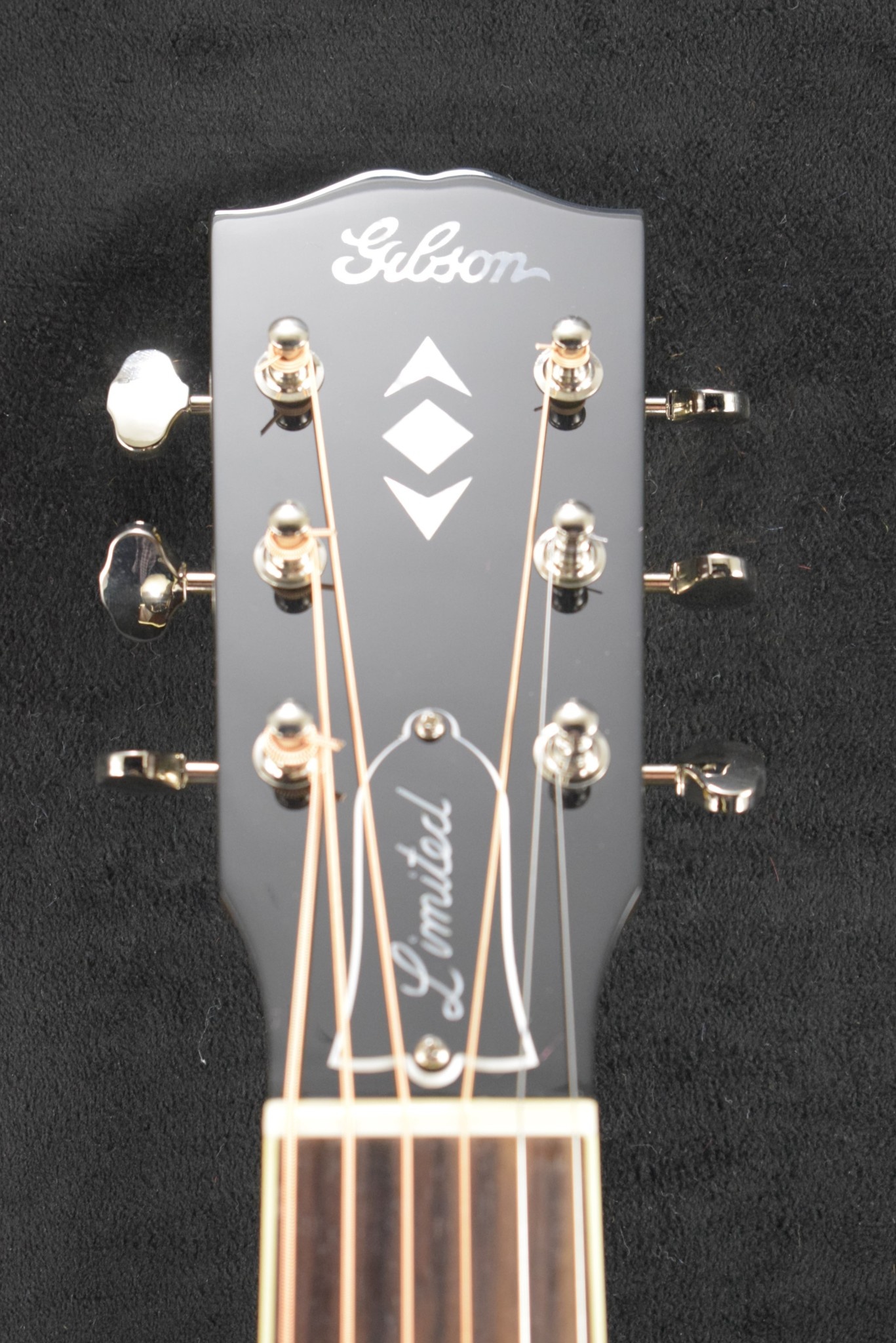 Gibson Gibson Custom Shop Advanced Jumbo Adirondack Red Spruce Top Vintage Sunburst Fuller's Exclusive