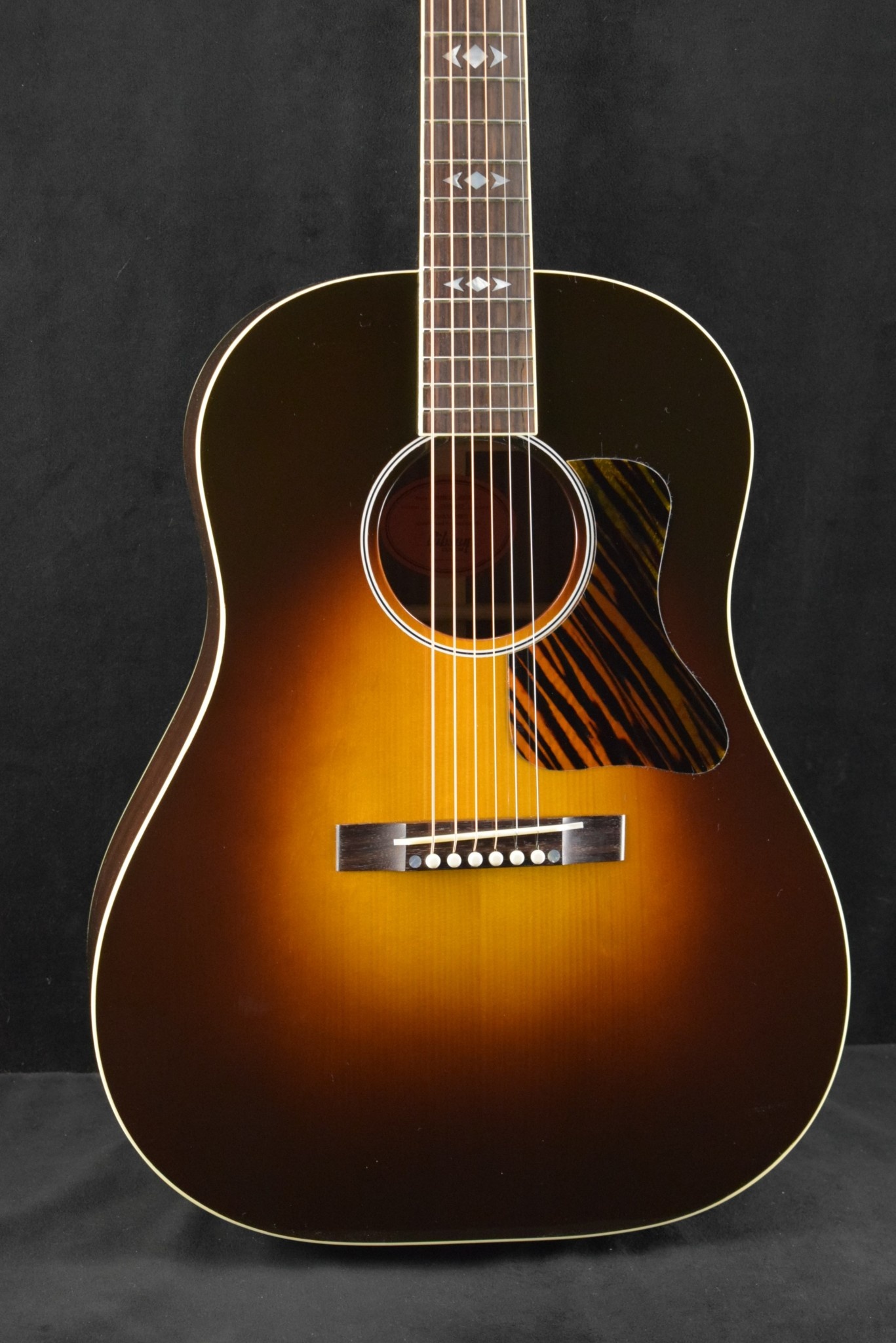 Gibson Gibson Custom Shop Advanced Jumbo Adirondack Red Spruce Top Vintage Sunburst Fuller's Exclusive