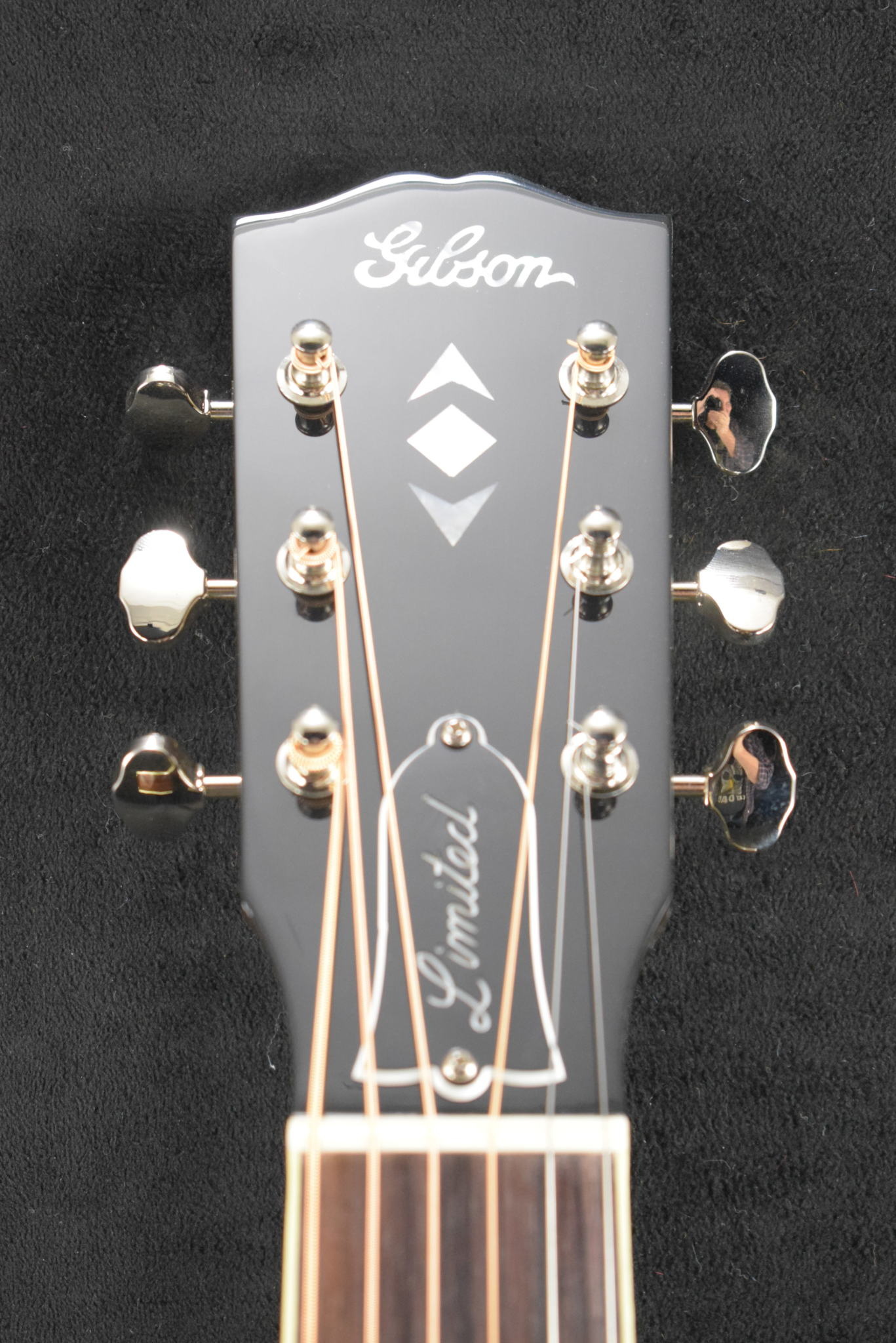 Gibson Gibson Custom Shop Advanced Jumbo Adirondack Red Spruce Top Vintage Sunburst Fuller's Exclusive