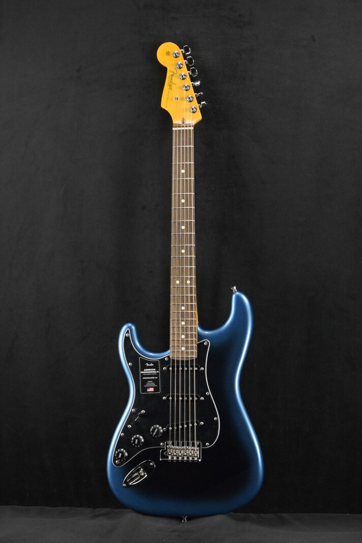 Fender Fender American Professional II Stratocaster Left-Hand Dark Night Rosewood Fingerboard