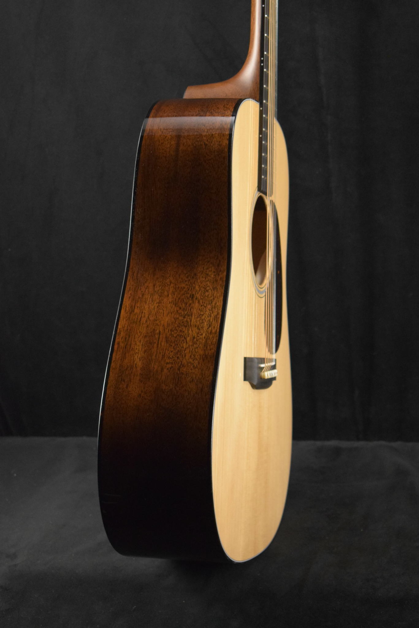 Martin Martin Custom Shop Dreadnought Mahogany Adirondack Spruce VTS Natural