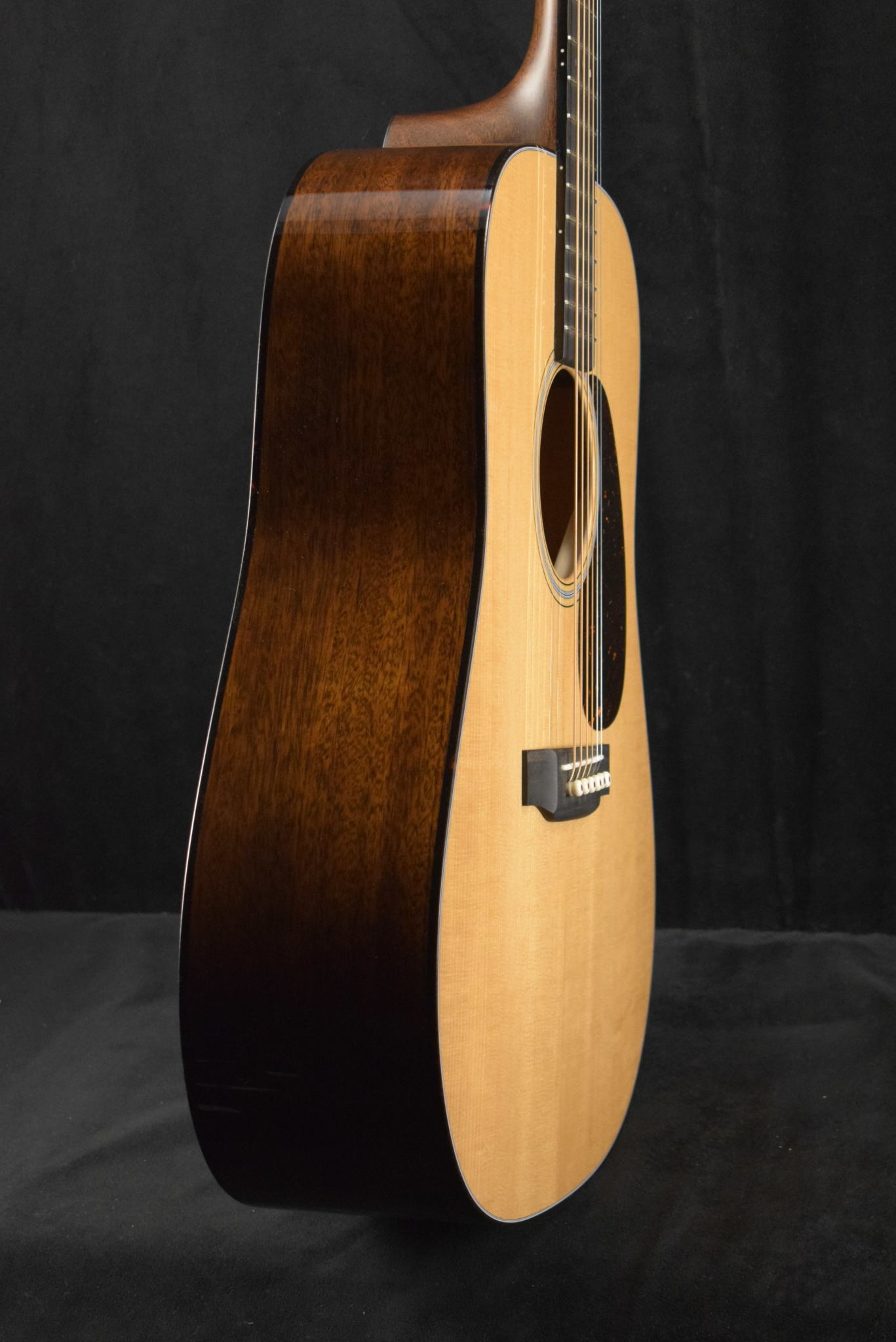Martin Martin Custom Shop Dreadnought Mahogany Adirondack Spruce VTS Natural