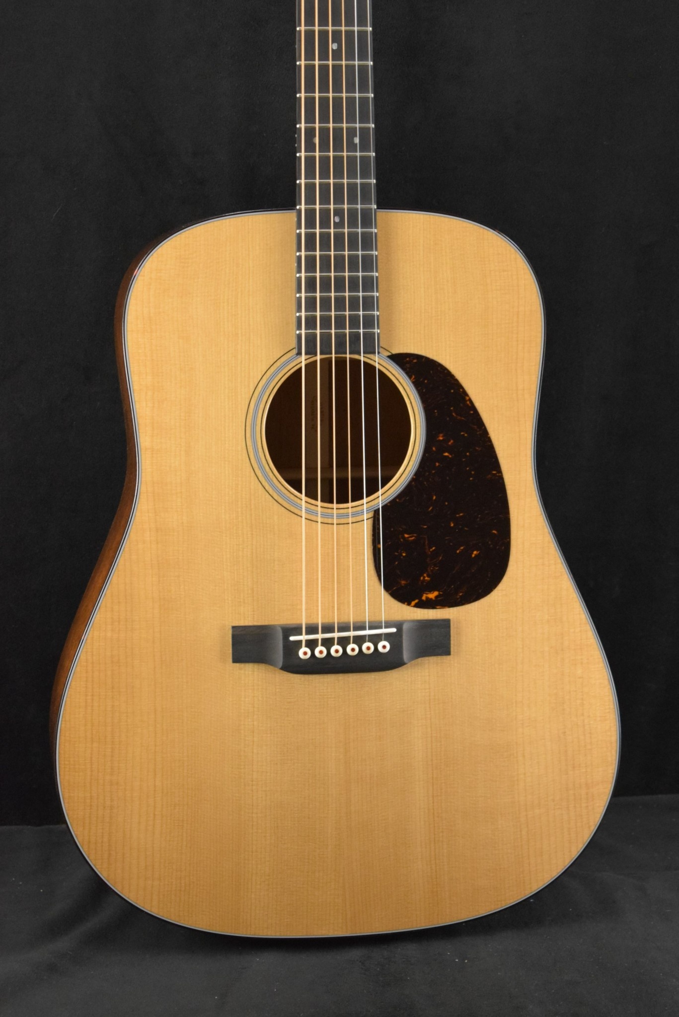 Martin Martin Custom Shop Dreadnought Mahogany Adirondack Spruce VTS Natural