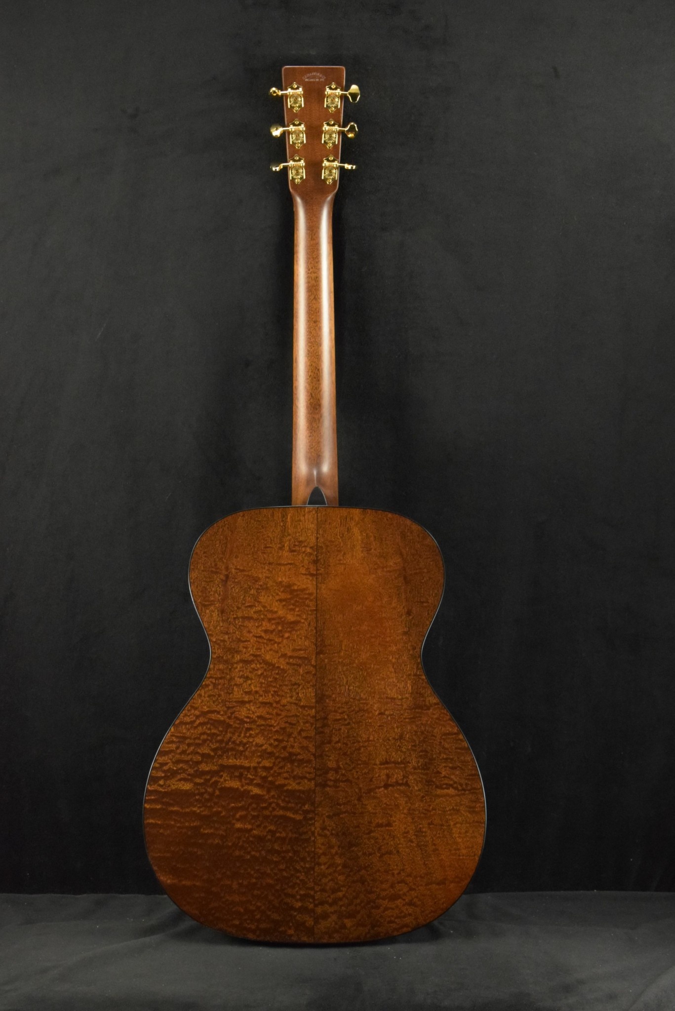 Martin Martin Custom Shop 000/OM Auditorium Quilted Pommele Sapele Sitka Spruce VTS Natural