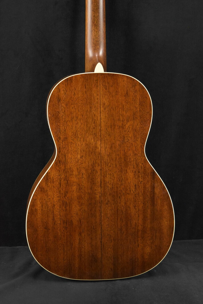 Martin Martin Custom Shop 00 Grand Concert 12-Fret Mahogany Adirondack Spruce VTS Natural