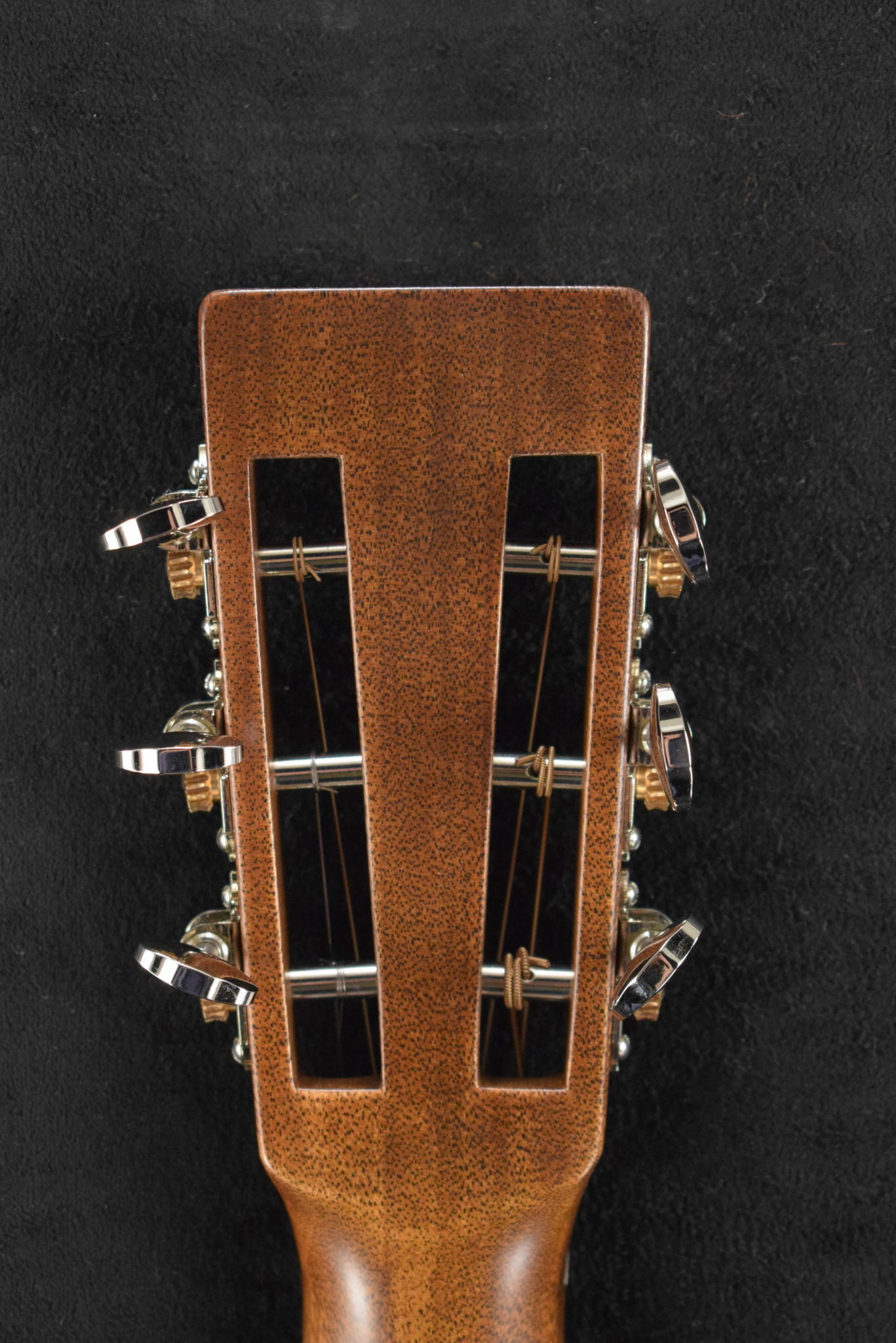 Martin Martin Custom Shop 00 Grand Concert 12-Fret Mahogany Adirondack Spruce VTS Natural