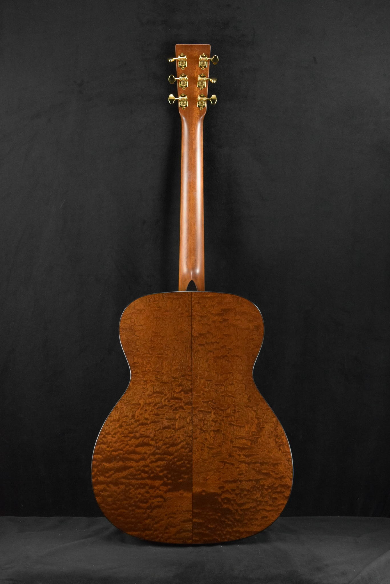 Martin Martin Custom Shop M/0000 Grand Auditorium Quilted Pommele Sapele Sitka Spruce VTS Natural