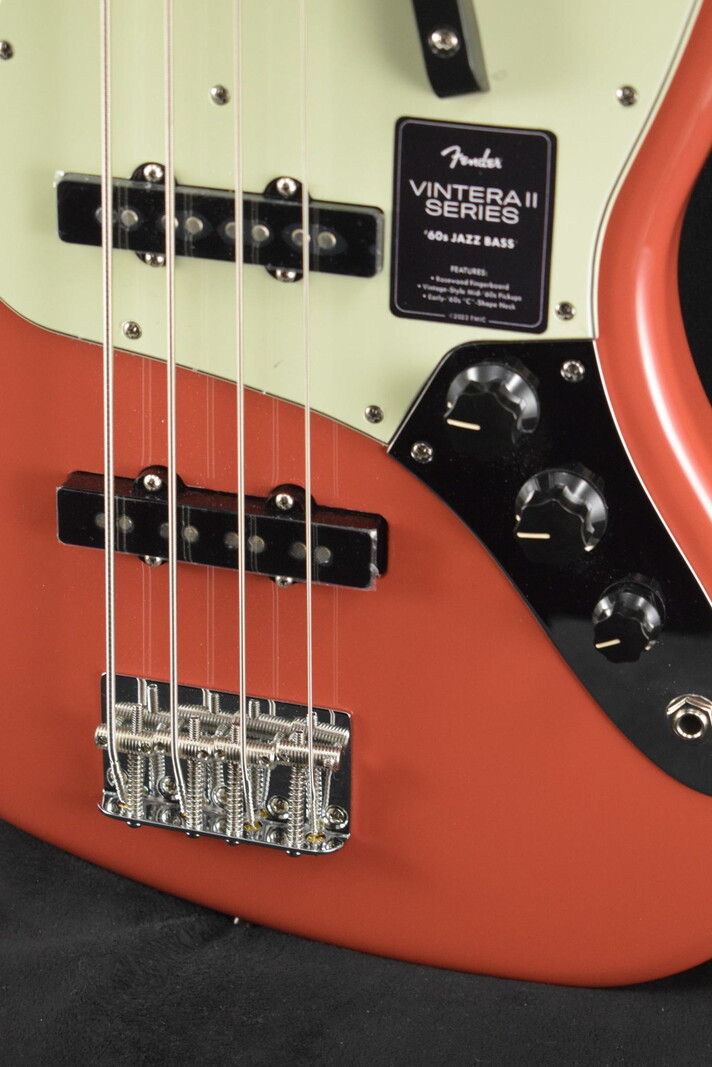 Fender Fender Vintera II '60s Jazz Bass Fiesta Red Rosewood Fingerboard