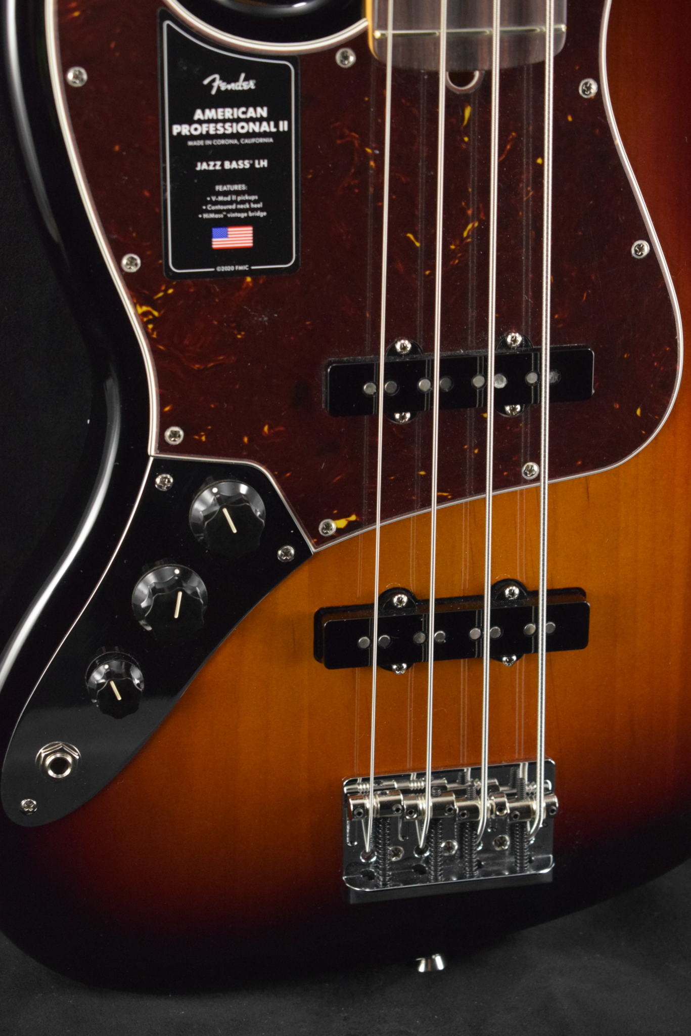 Fender Fender American Professional II Jazz Bass Left-Hand 3-Color Sunburst Rosewood Fingerboard