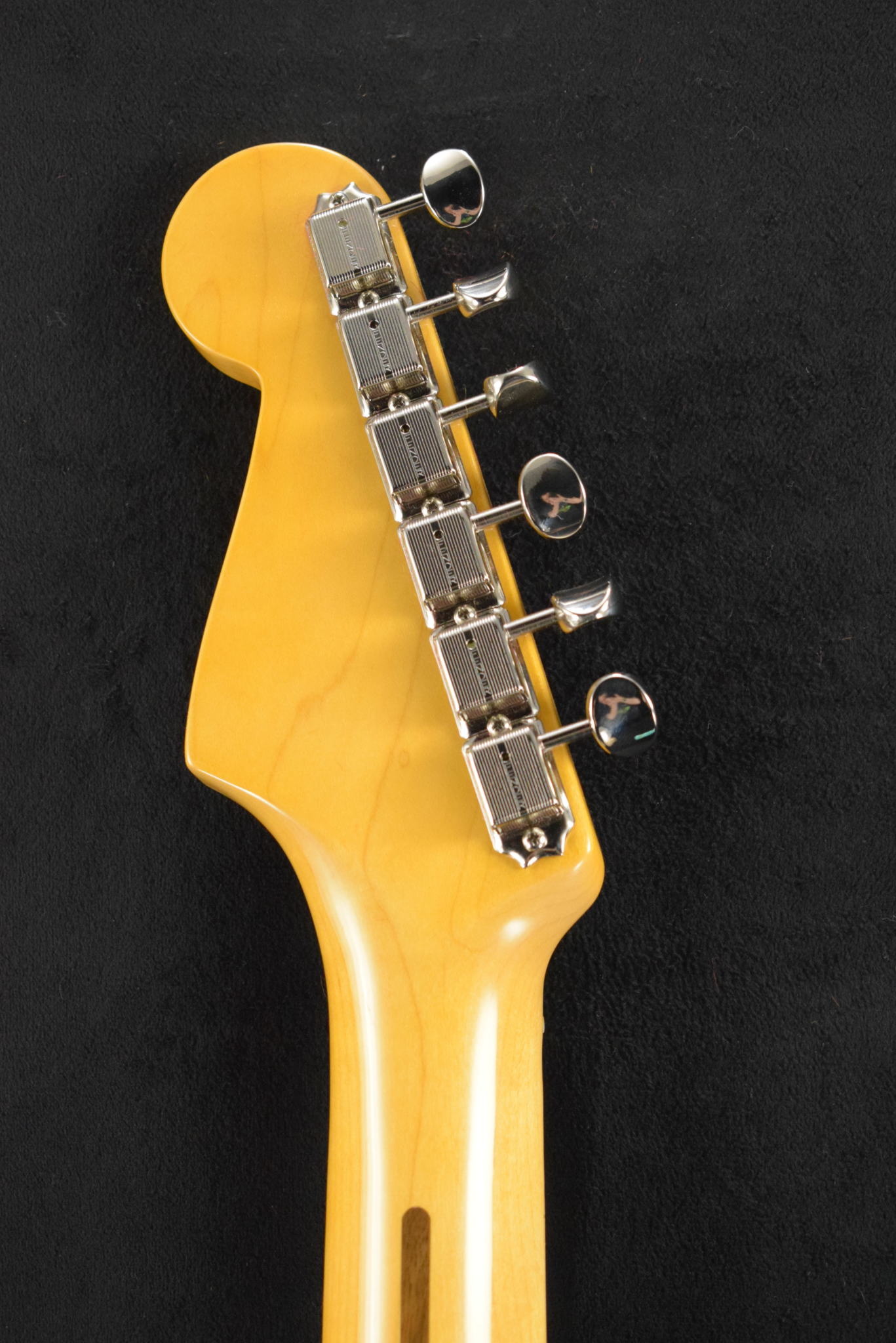 Fender Fender American Vintage II 1957 Stratocaster Sea Foam Green Maple Fingerboard