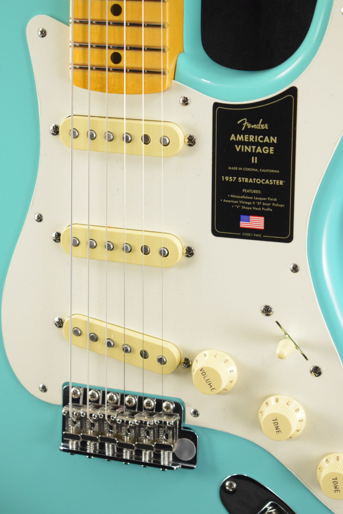 Fender Fender American Vintage II 1957 Stratocaster Sea Foam Green Maple Fingerboard