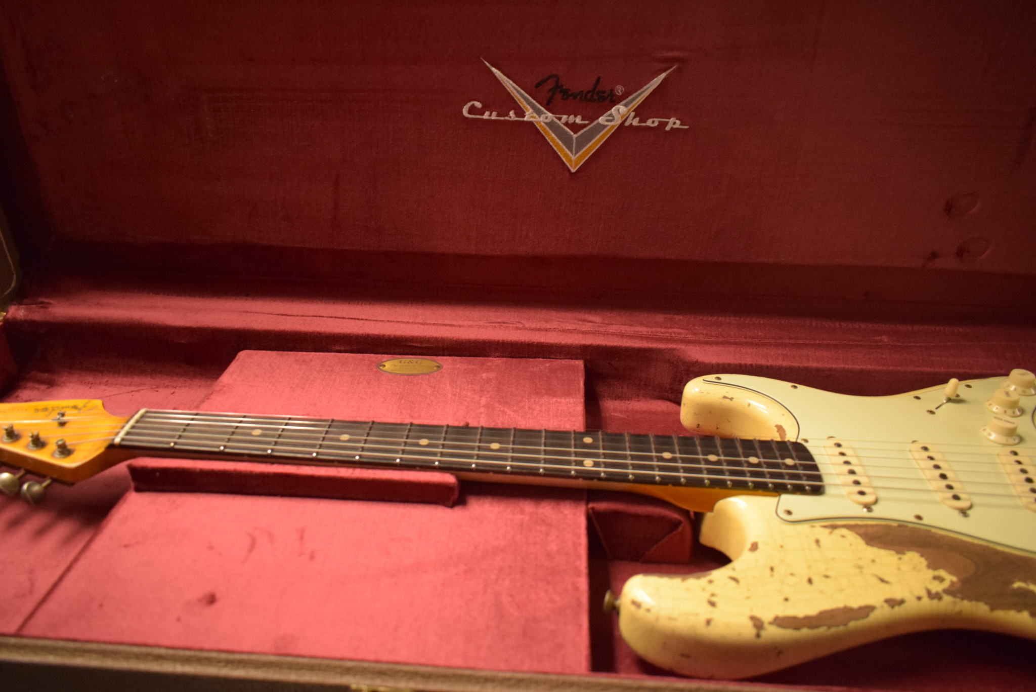 Fender Fender Limited Edition '60 Dual-Mag II Stratocaster Super Heavy Relic - Aged Vintage White