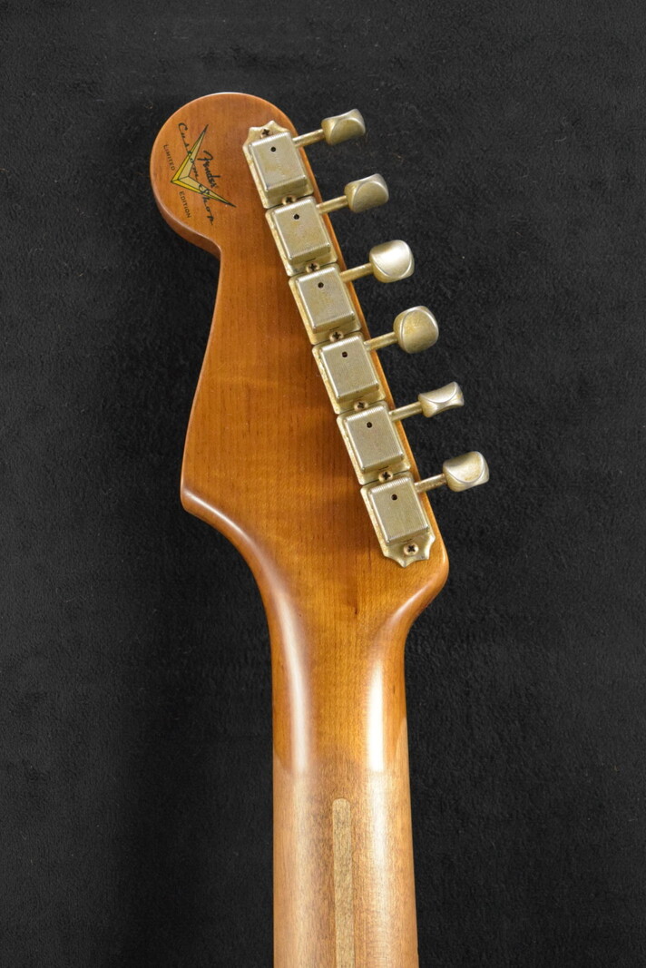 Fender Fender Limited Edition 1954 Roasted Stratocaster Journeyman Relic Desert Sand