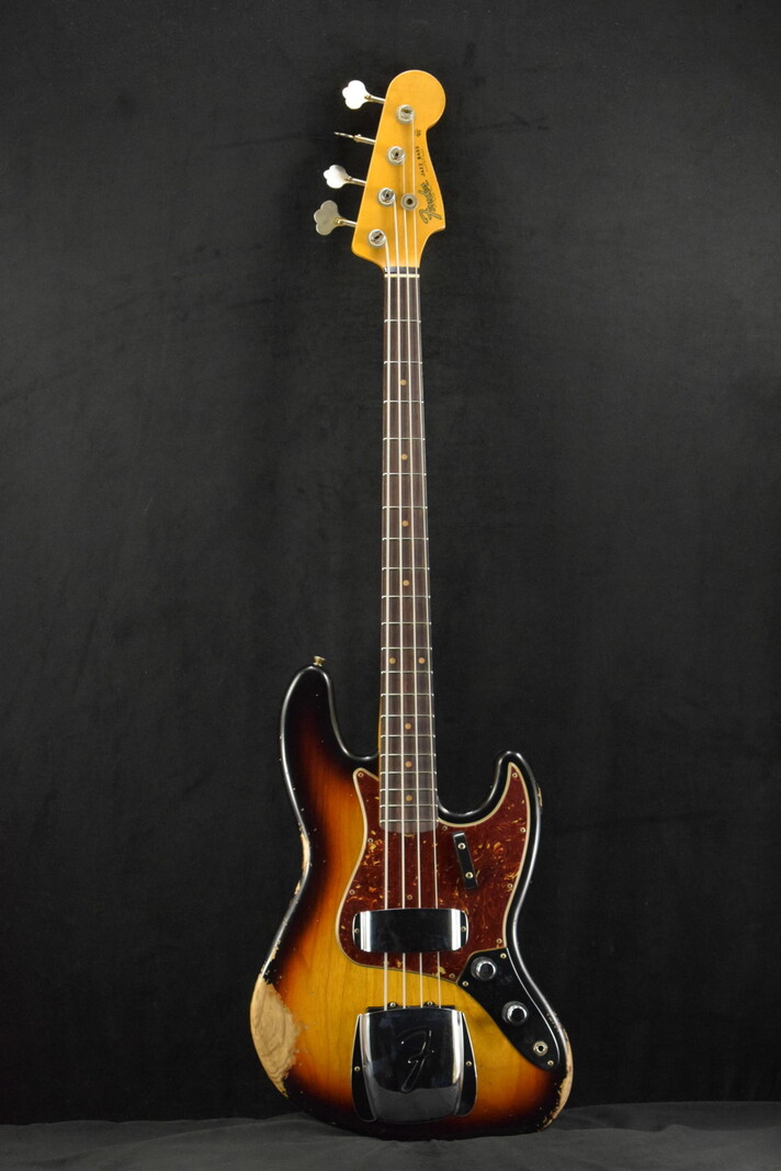 Fender Fender 1961 Jazz Bass Heavy Relic 3-Color Sunburst 3A Rosewood Fingerboard