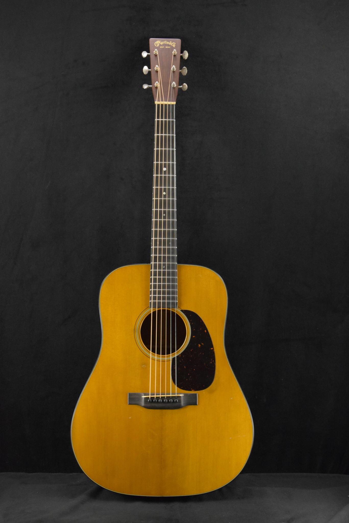 Martin Martin Custom Shop D-18 Authentic 1937 VTS Aged Natural