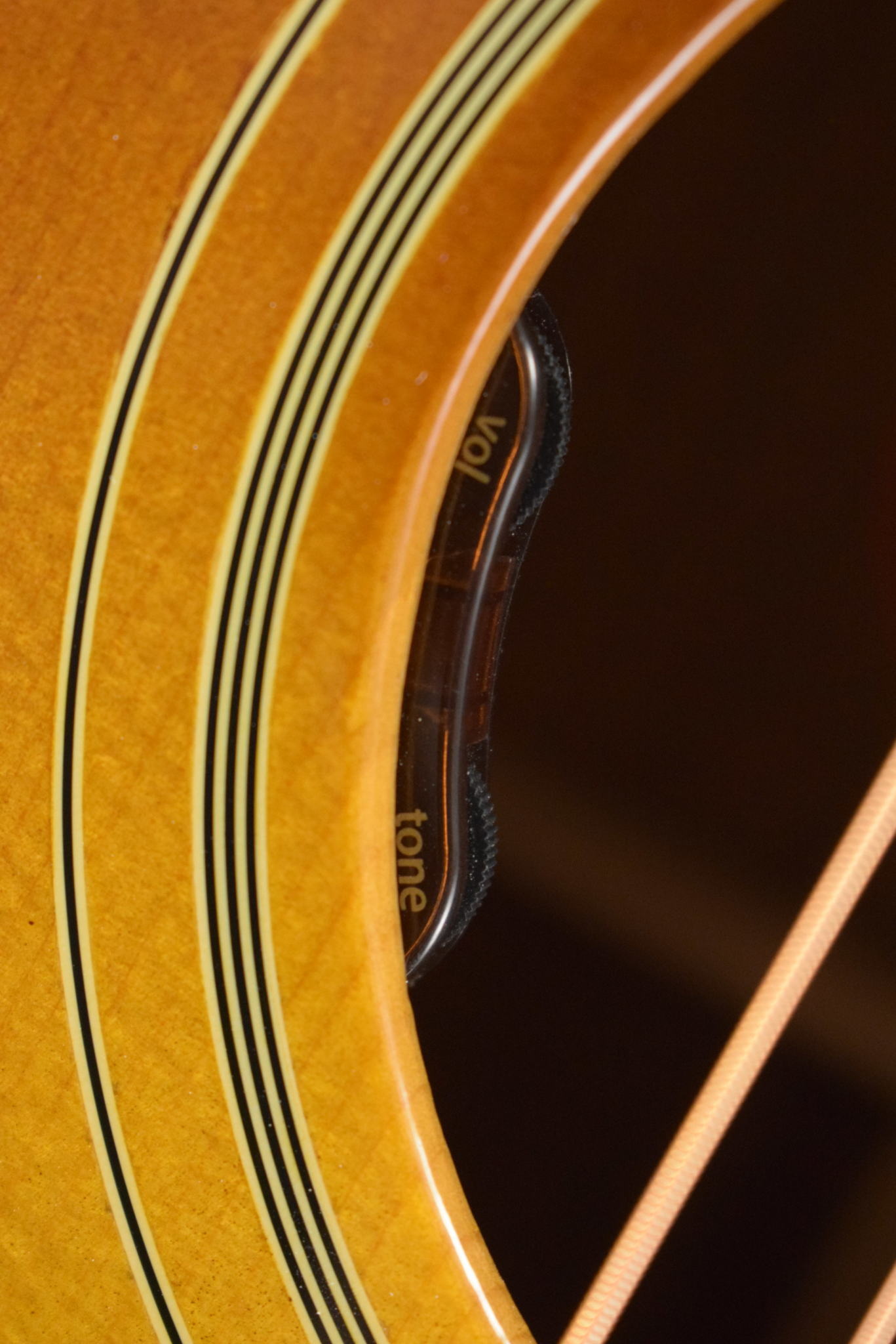 Gibson Custom Shop Hummingbird Original Acacia Honeyburst Gibson Custom Shop Hummingbird Original Acacia Honeyburst