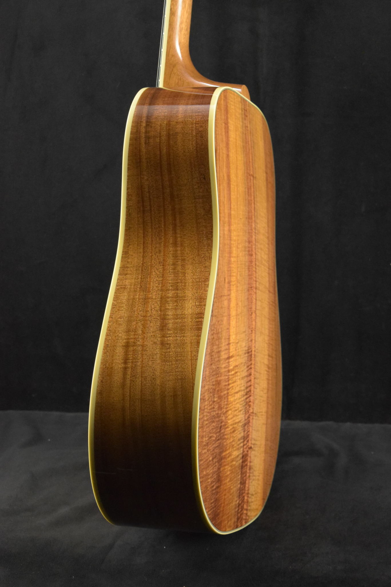 Gibson Gibson Custom Shop Hummingbird Original Acacia Honeyburst Fuller's Exclusive