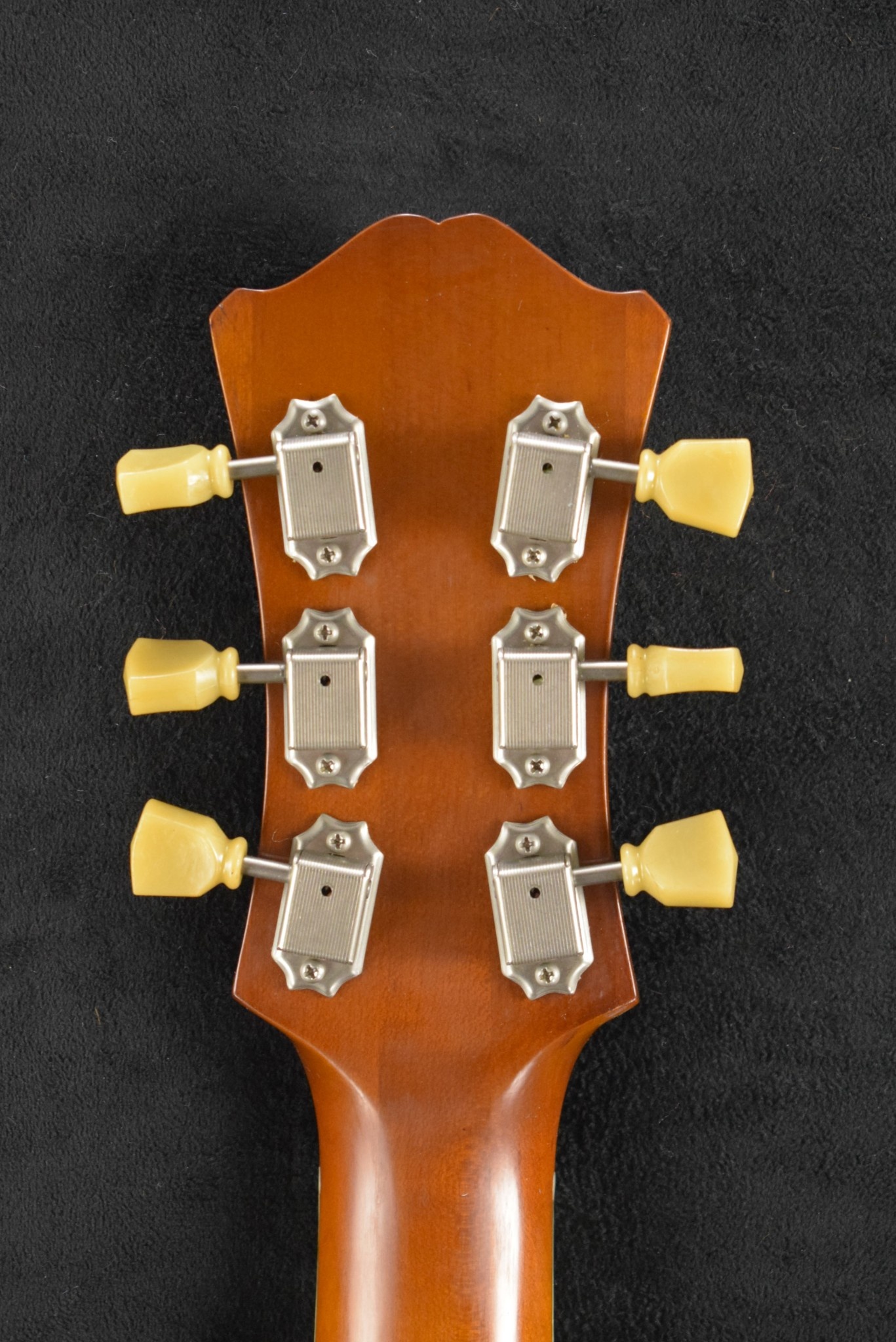 Eastman Eastman T64/V-GB Thinline Bigsby Antique Varnish Gold Burst