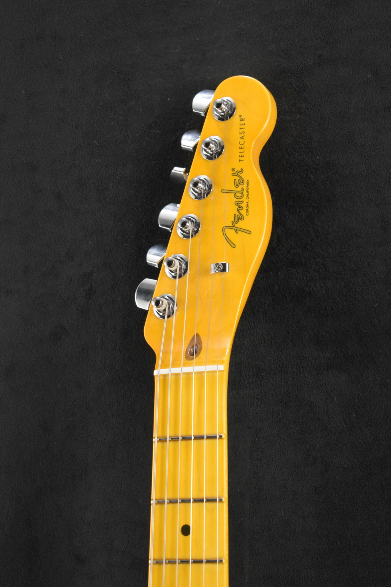 Fender Fender American Professional II Telecaster Thinline Transparent Shell Pink Maple Fingerboard