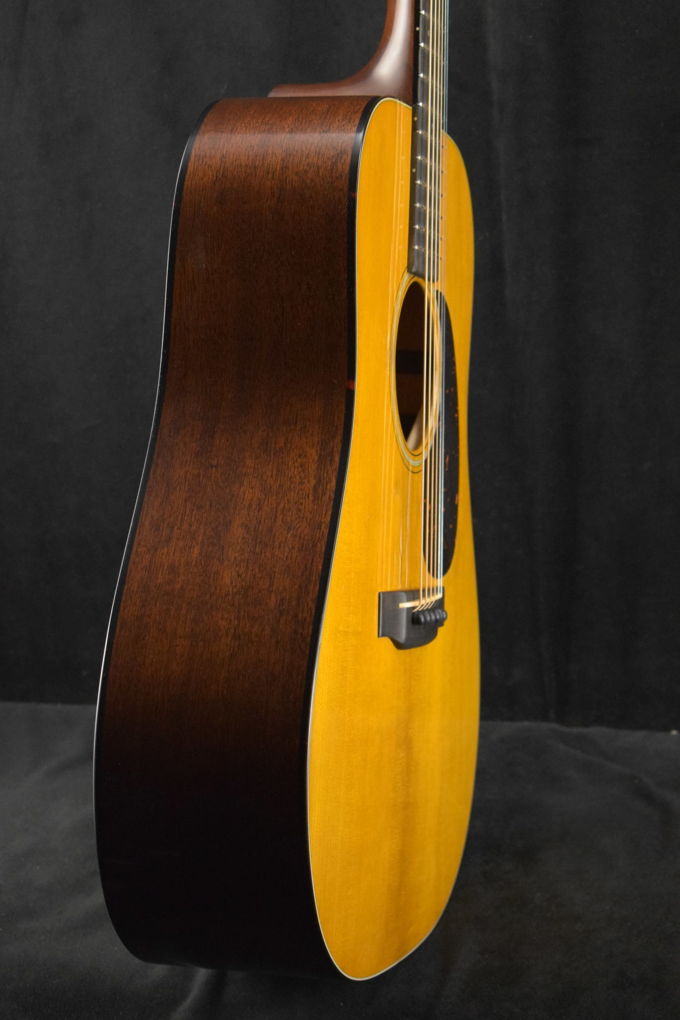 Martin Martin Custom Shop D-18 Authentic 1937 VTS Aged Natural