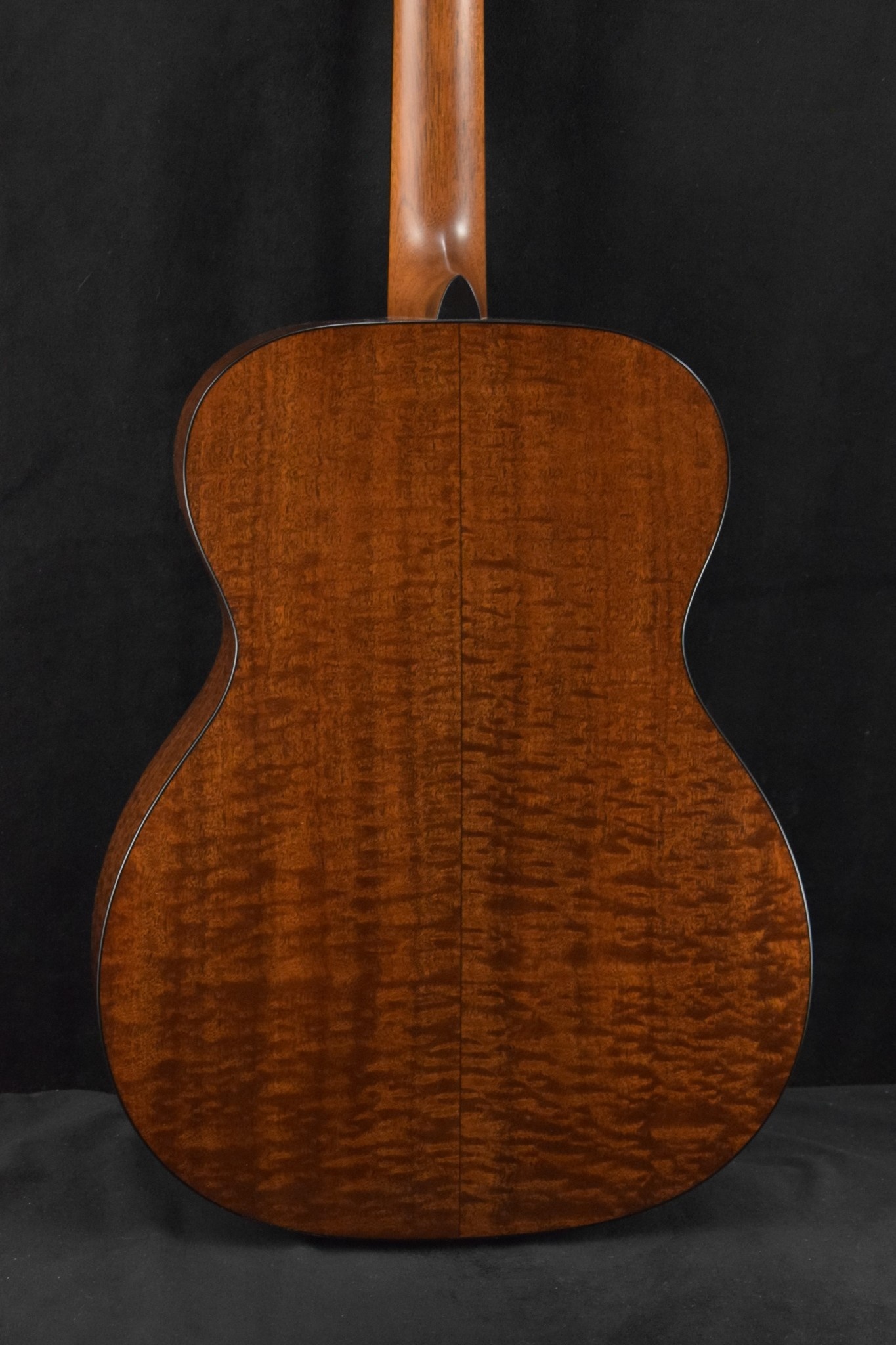 Martin Martin Custom Shop 000/OM Auditorium Quilted Pommele Sapele Sitka Spruce VTS Natural