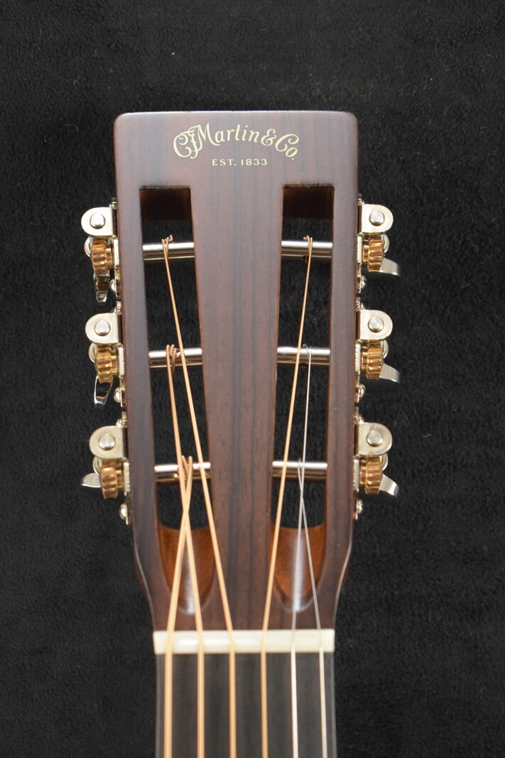 Martin Martin Custom Shop 00 Grand Concert 12-Fret Mahogany Adirondack Spruce VTS Natural