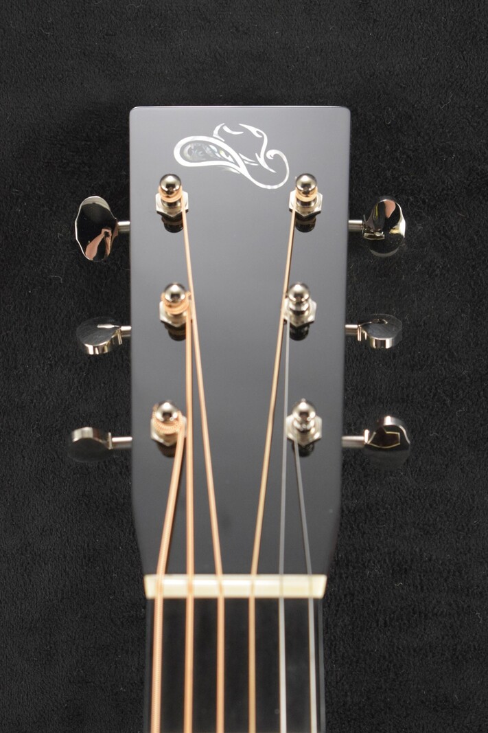 Santa Cruz Santa Cruz Brad Paisley Pre War Dreadnought Indian Rosewood/German Bearclaw