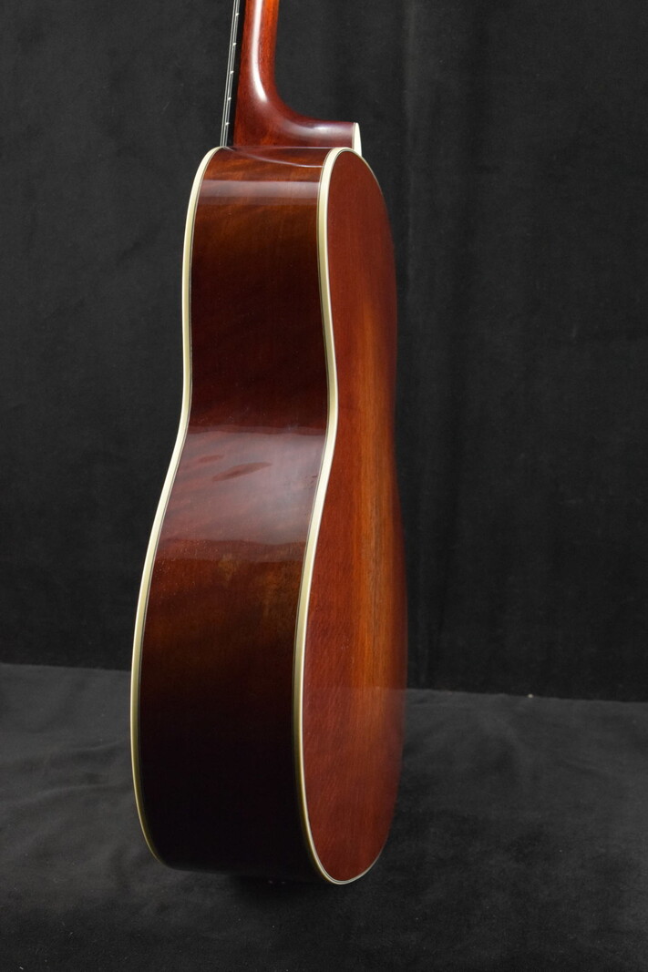 Eastman Eastman E10OOSS/V OO-Style Concert Slope Shoulder Antique Varnish