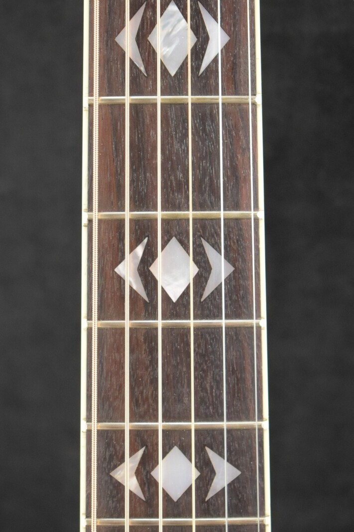 Gibson Gibson Custom Shop Advanced Jumbo Adirondack Red Spruce Top Vintage Sunburst Fuller's Exclusive